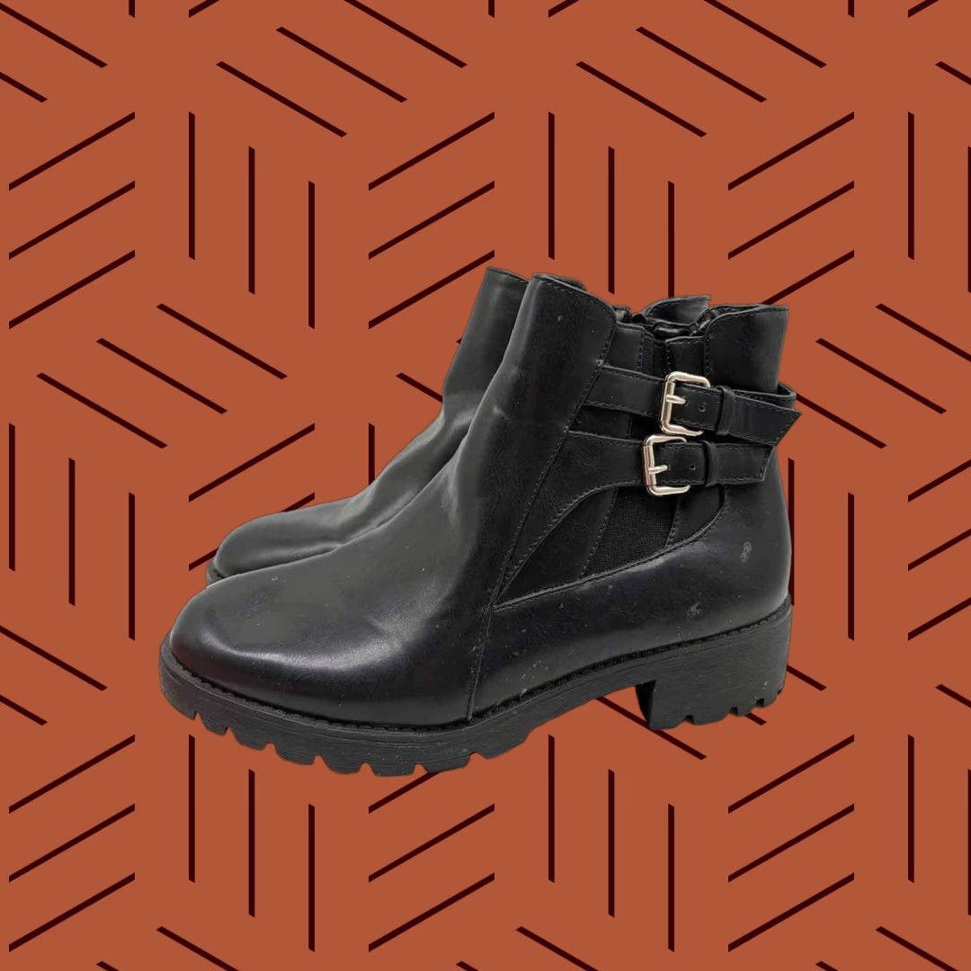 VINTAGE Elditas Black Size 8.5 Ankle Boots