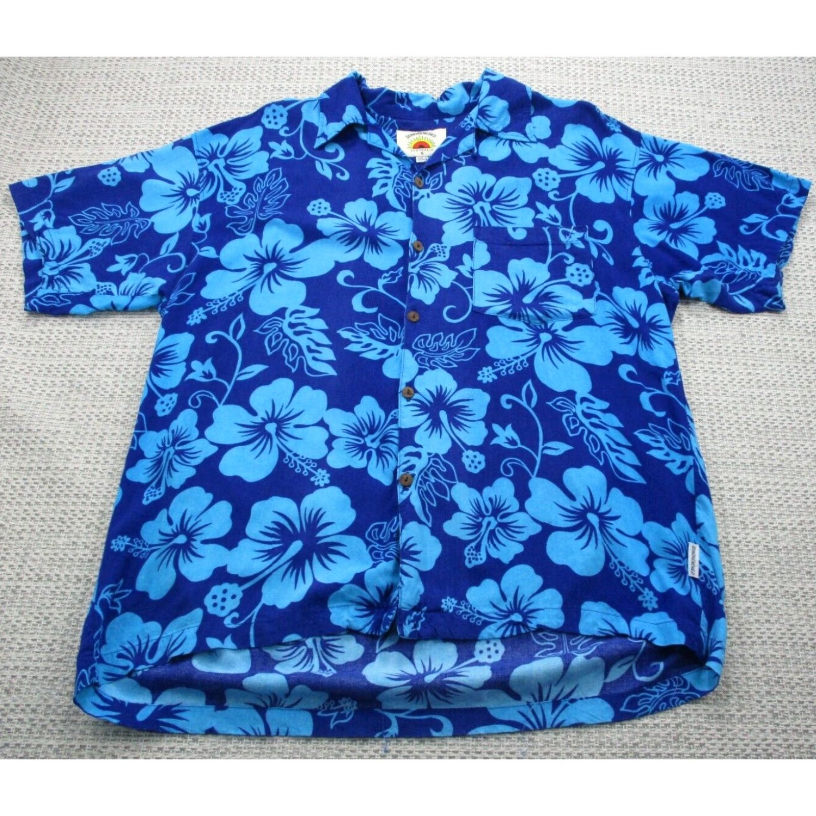 Vintage Sundrenched Australia Small Short Sleeve Blue Floral Rayon Hawaiian Shirt Button-Up Mens Size US S / EU 44-46 / 1 - 2 Thumbnail