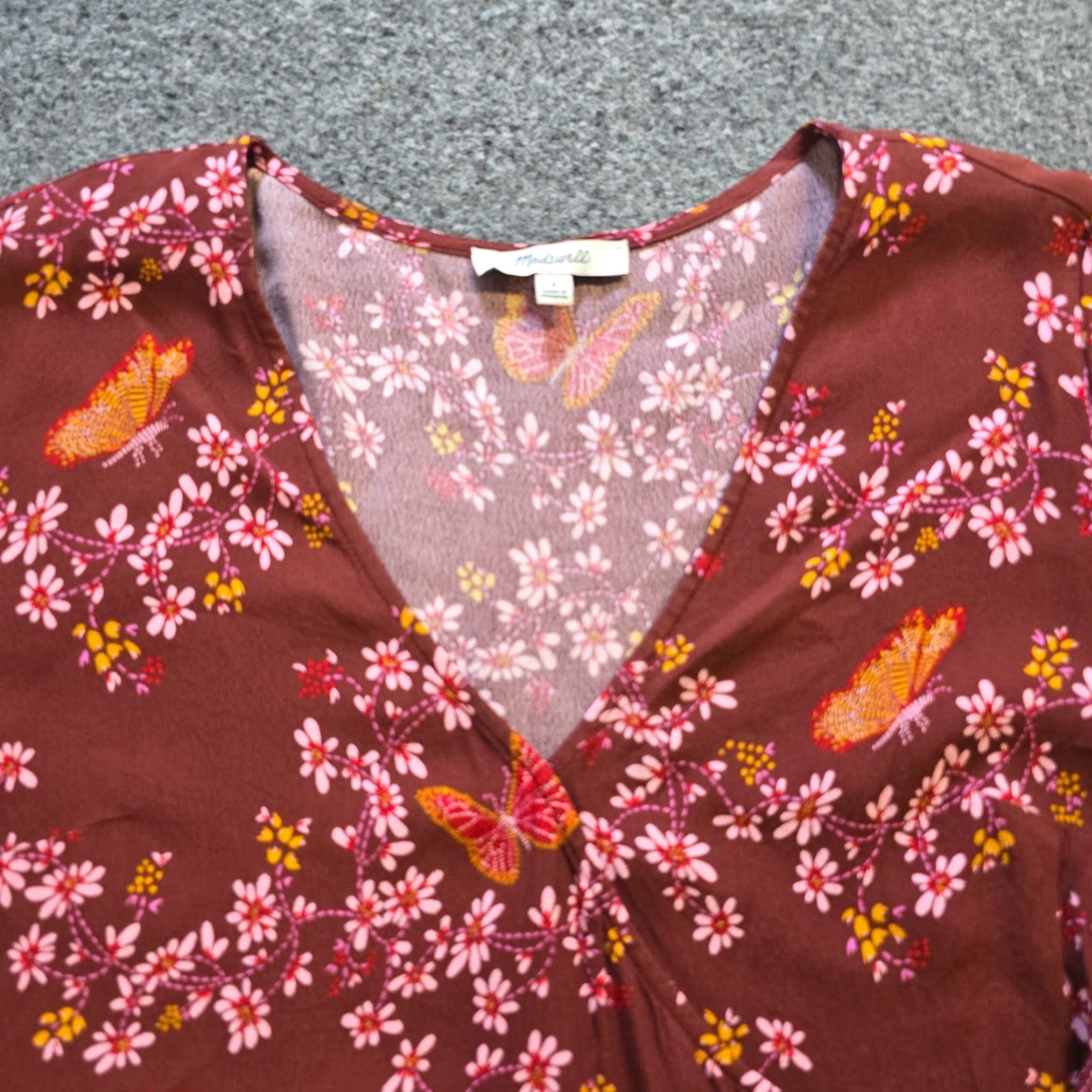 Madewell Madewell Top Womens Size 4 Brown Butterfly Peplum Cropped V Neck Boho Casual Shirt Ladies Regular Short Sleeve Capes? Size S / US 4 / IT 40 - 2 Thumbnail