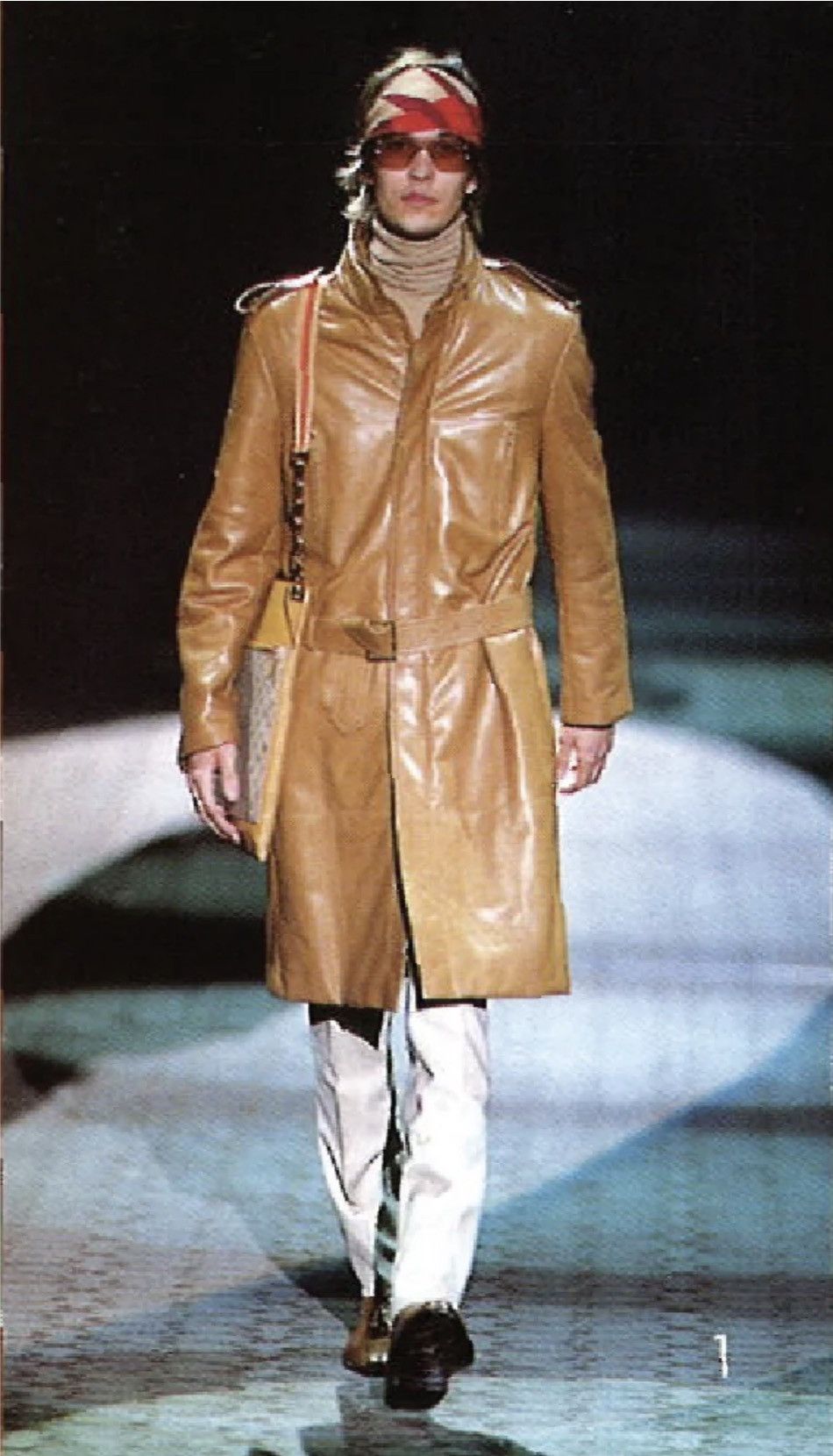 Designer × Gucci × Vintage AW2001 Gucci Brown/Camel Italian