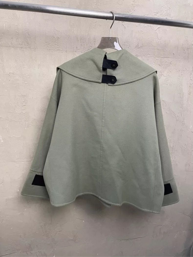 Loewe LOEWE Green pea green collar double rowed button cashmere Size XS / US 0-2 / IT 36-38 - 2 Thumbnail