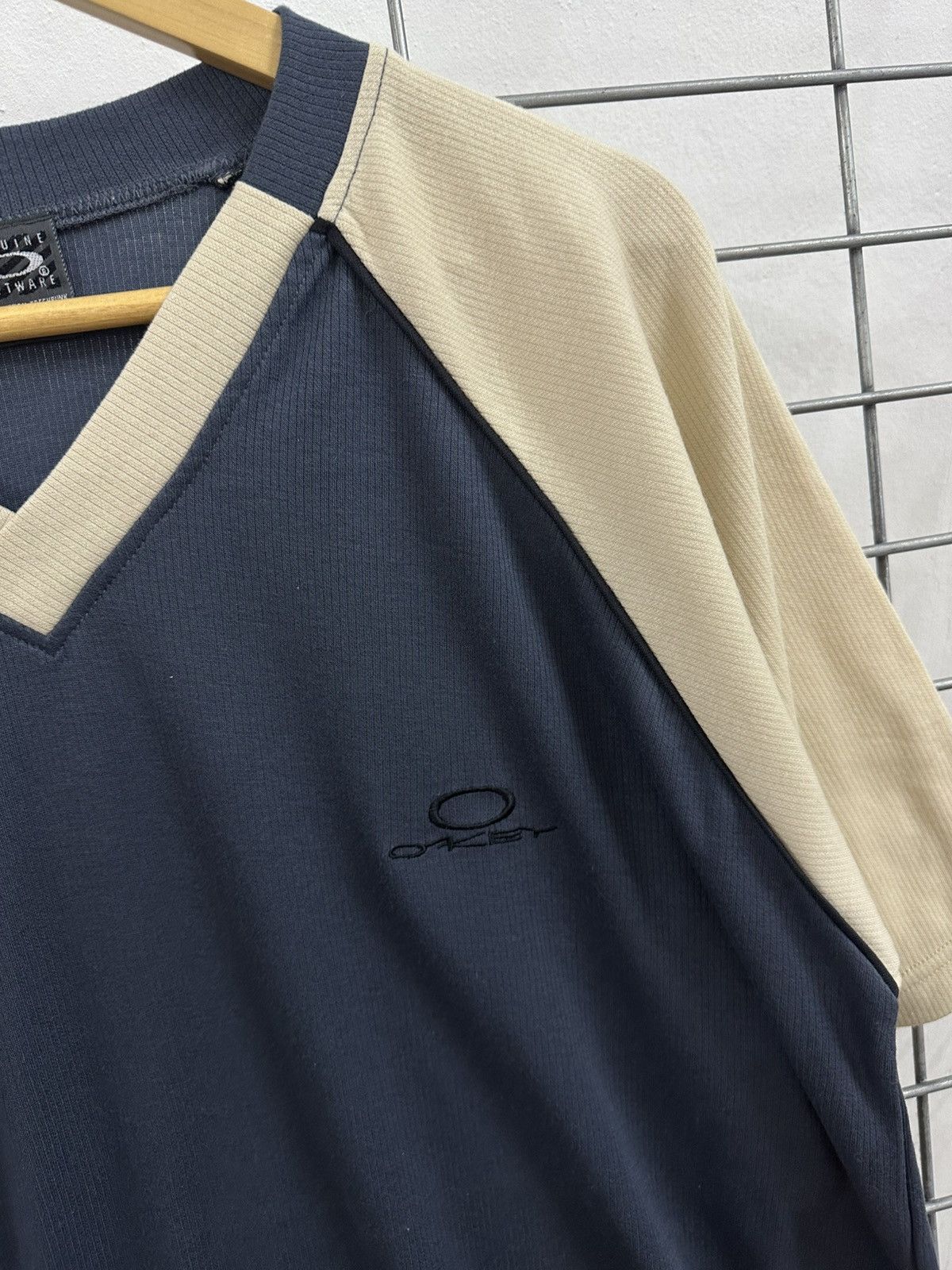 Oakley Rare And Beautiful Vintage 90’s Oakley Software Jersey Knit Size US XL / EU 56 / 4 - 6 Thumbnail