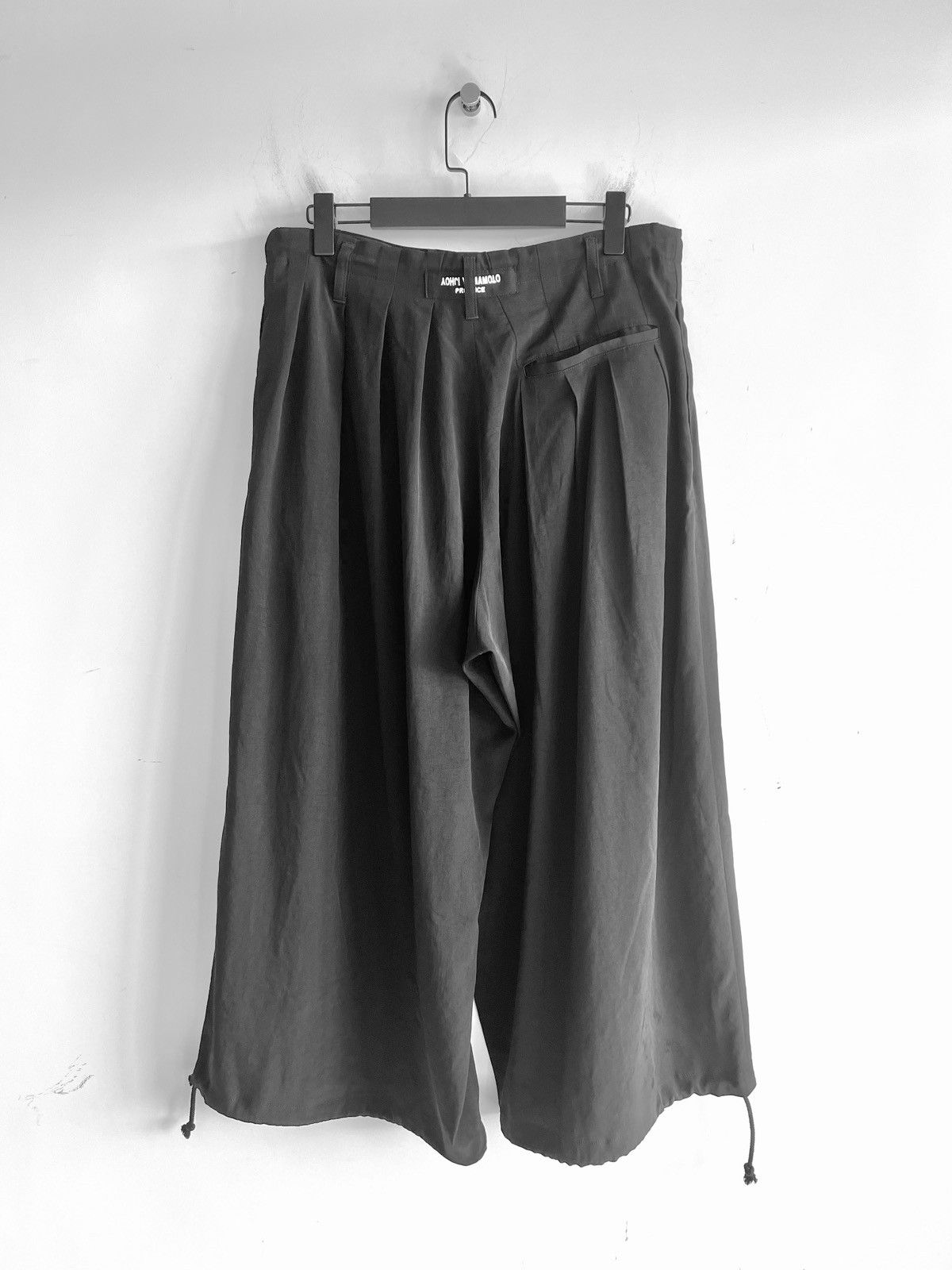 Yohji Yamamoto Yohji Yamamoto Pour Homme TAXEDO de Chine Balloon pant black Size US 30 / EU 46 - 2 Thumbnail