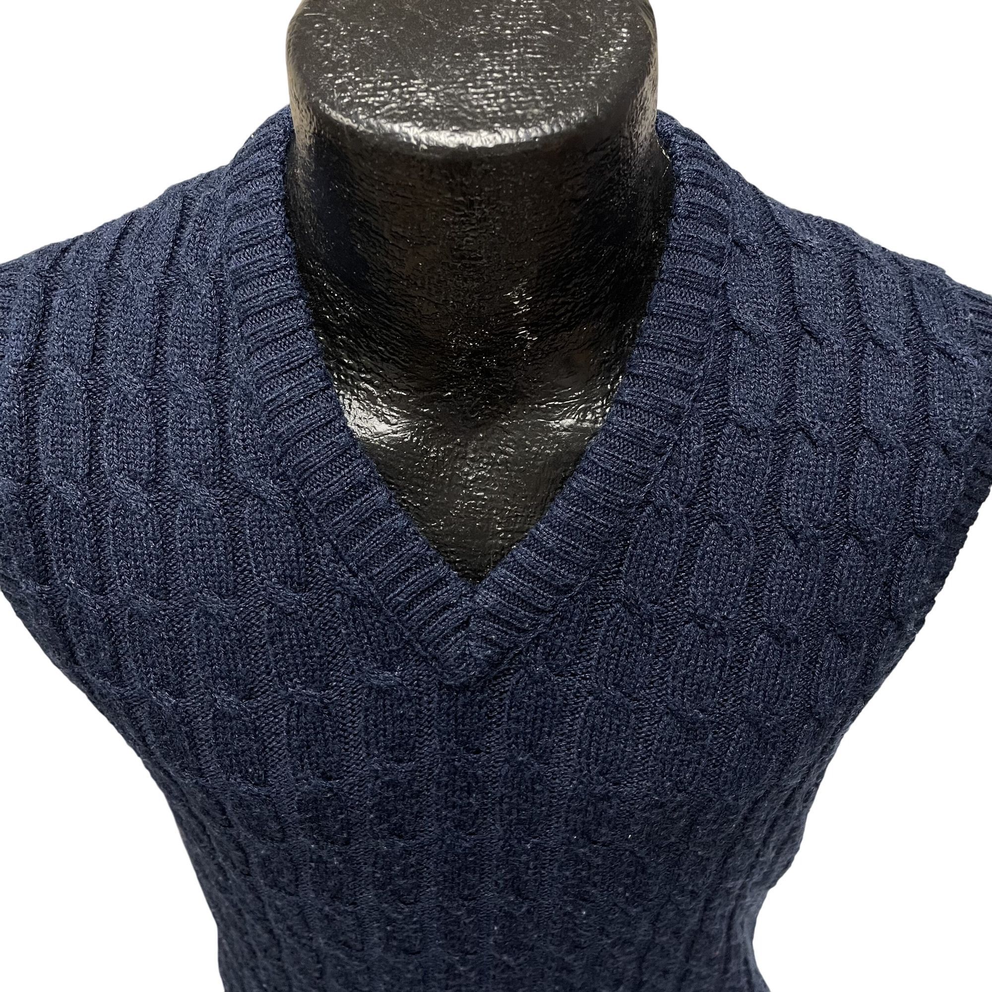 Other Vtg Lord Jeff Chunky CABLE KNIT V Neck Sweater Vest Size US M / EU 48-50 / 2 - 2 Thumbnail