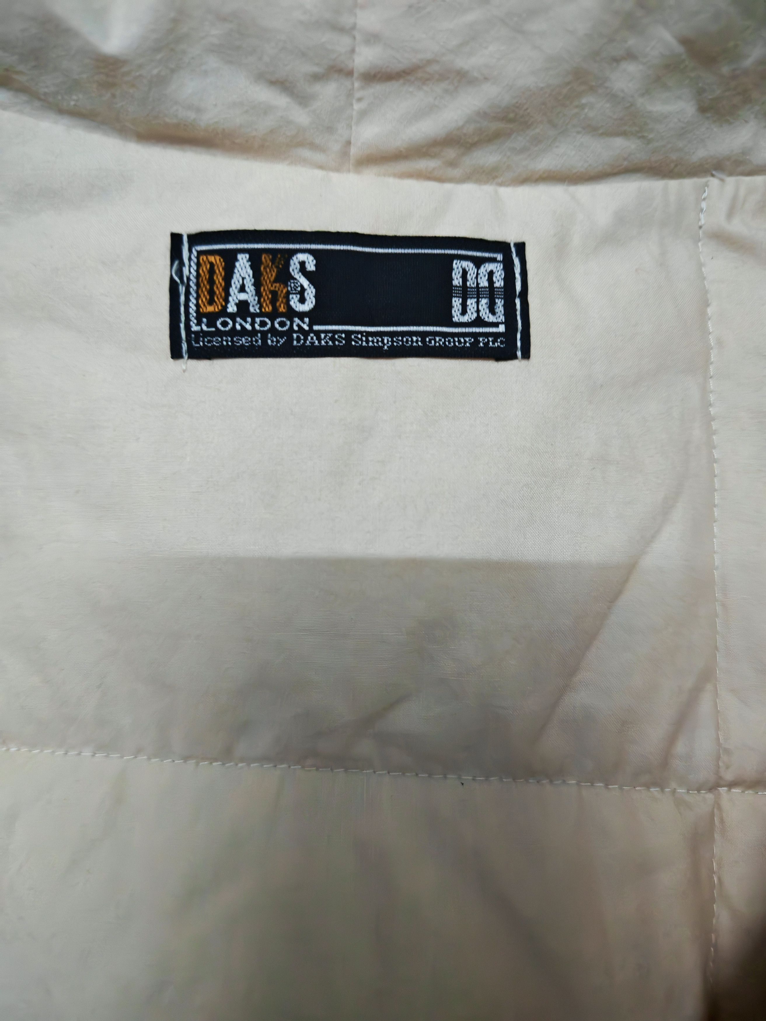 DAKS Daks London Padded Vest Size US M / EU 48-50 / 2 - 4 Thumbnail