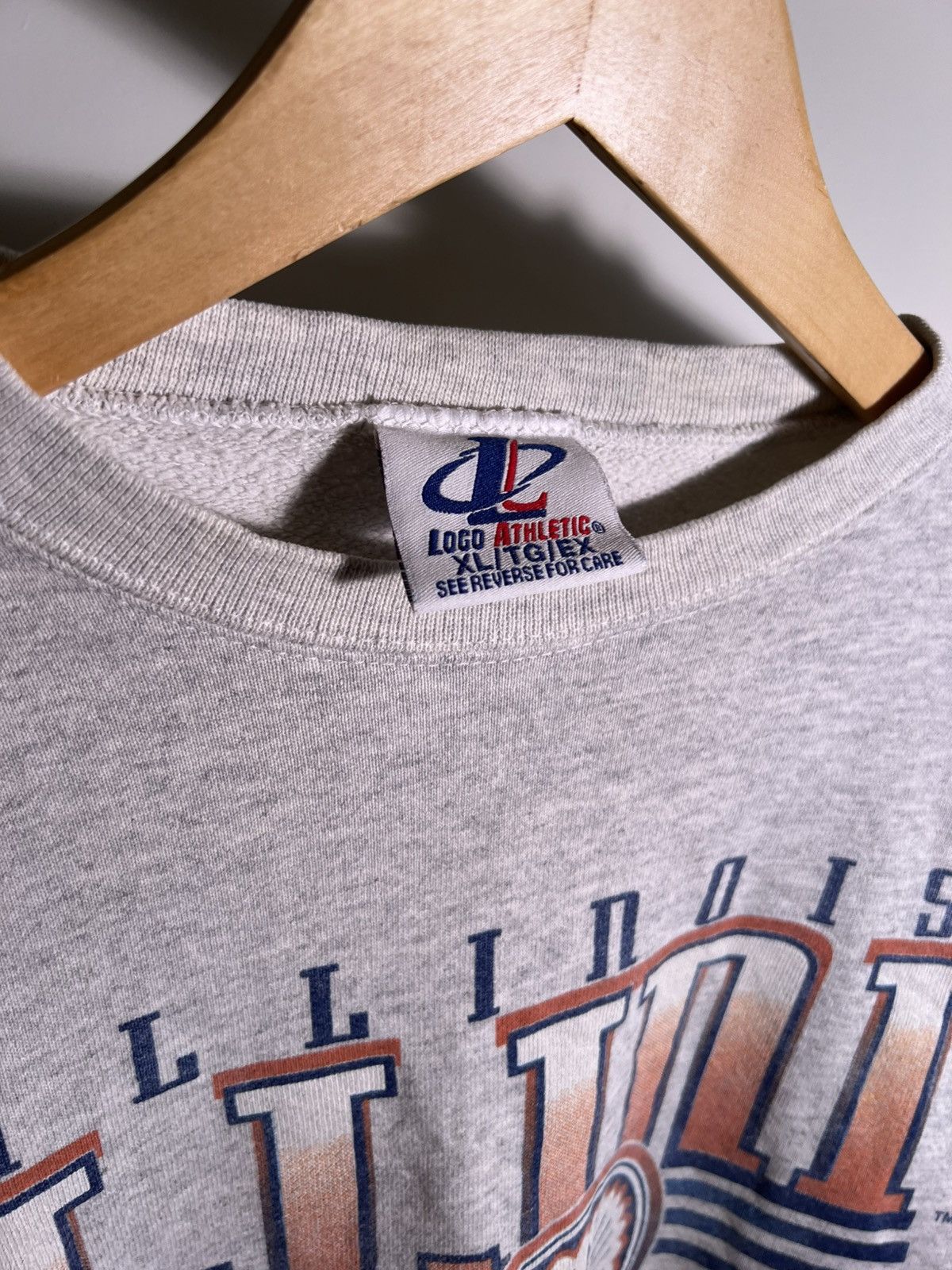 Vintage 90’s 2000’s Y2K VTG Vintage Illinois Illini Retro Sweatshirt Size US XL / EU 56 / 4 - 11 Thumbnail