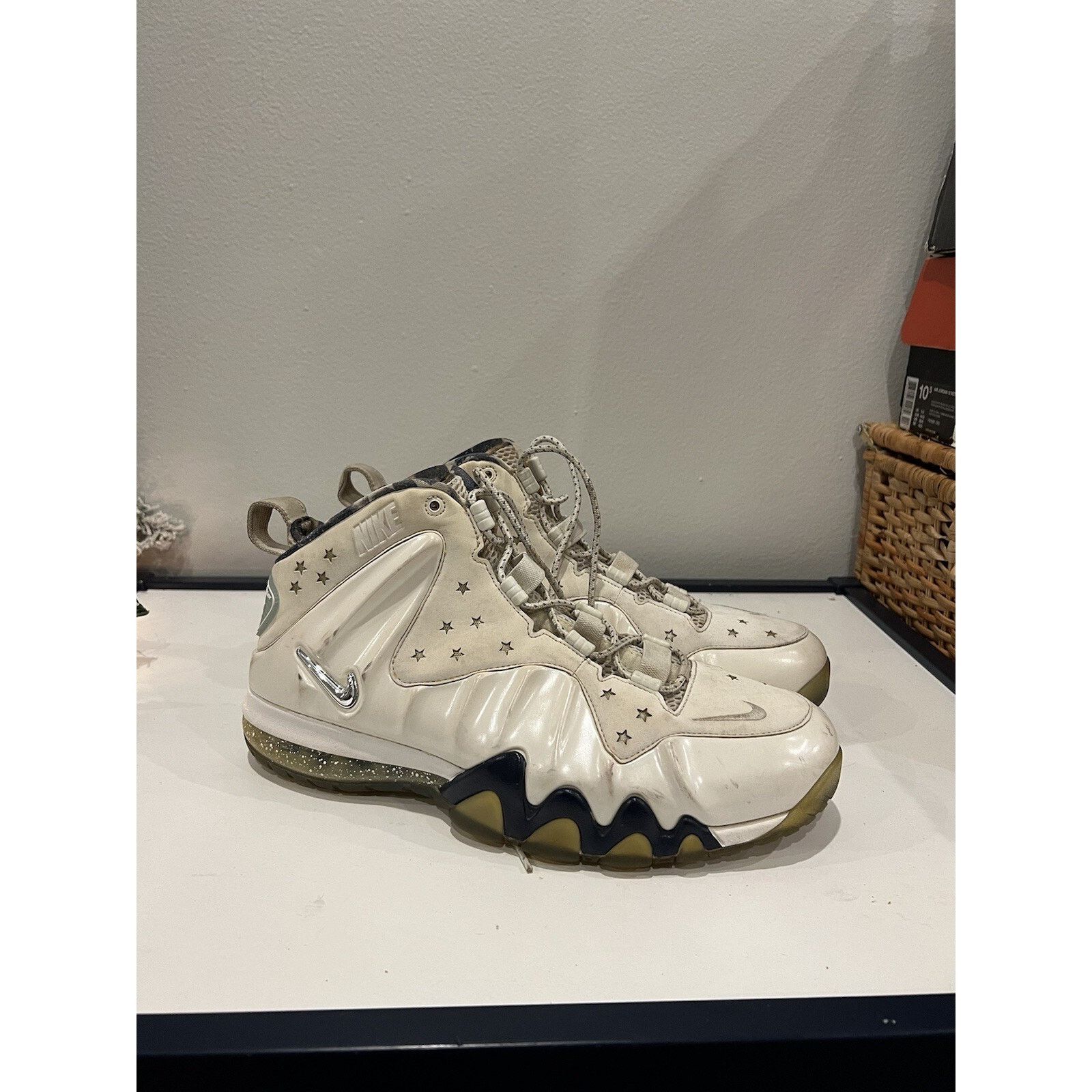 Nike Size 10.5 - Nike Barkley Posite Max USA Size US 10.5 / EU 43-44 - 2 Thumbnail