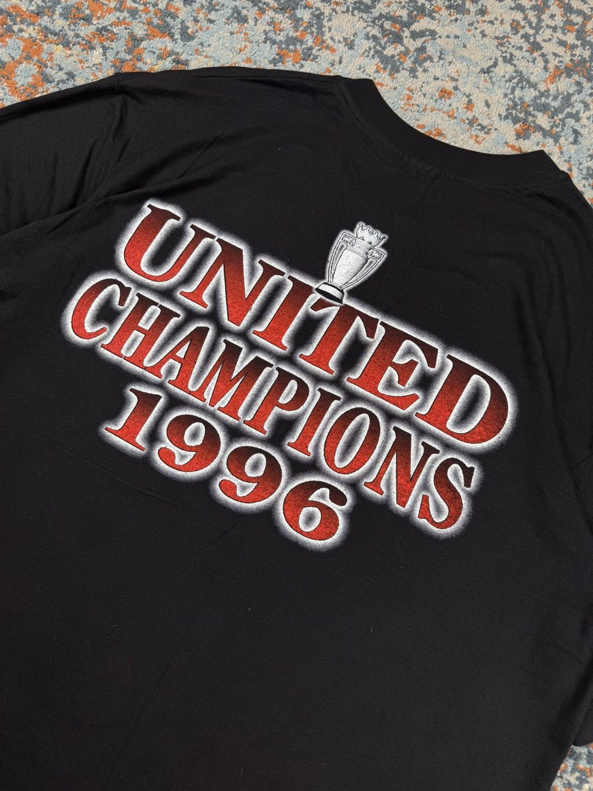 Vintage Vintage 1996 Manchester United champions 1996 graphic tee Size US XL / EU 56 / 4 - 6 Thumbnail
