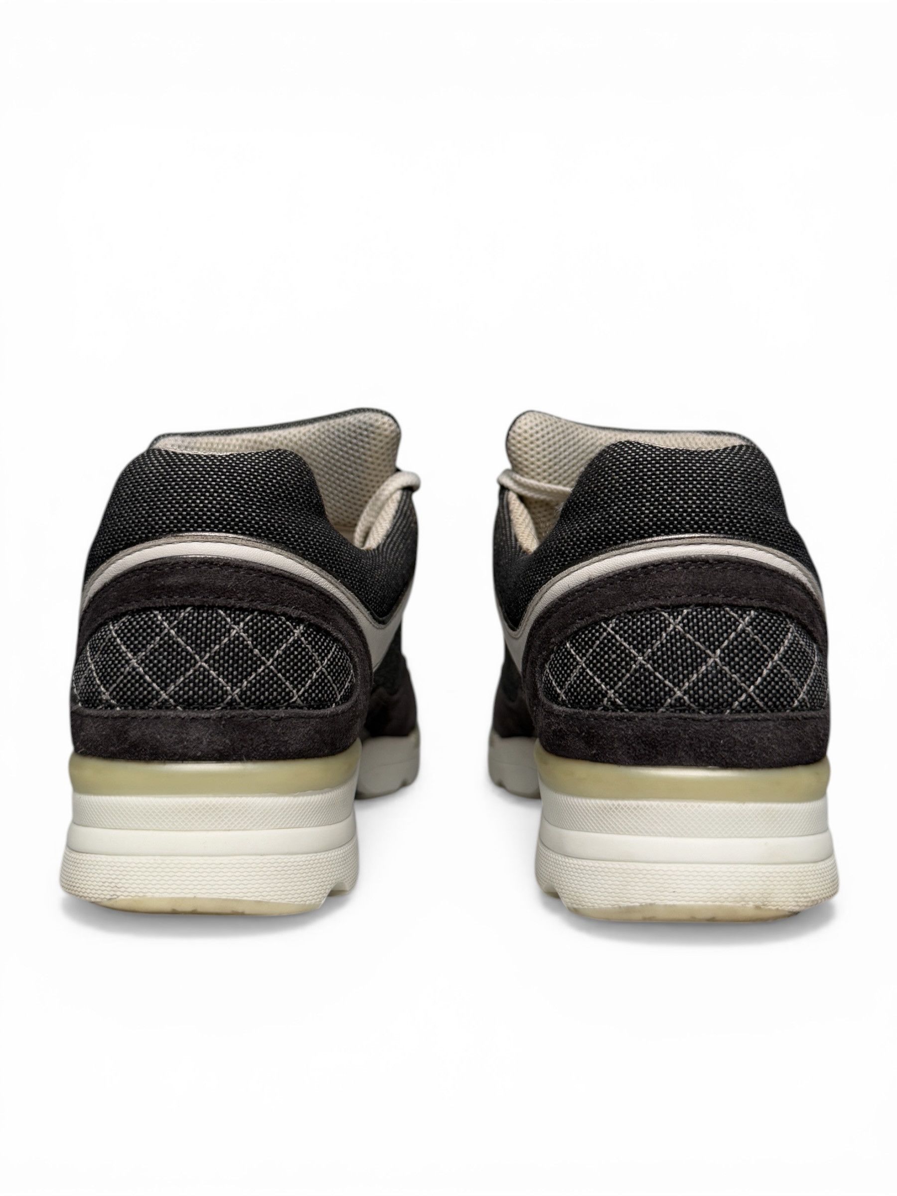 Chanel Chanel Runner Denim/Leather Dark Blue Size US 5.5 / EU 38 - 5 Thumbnail