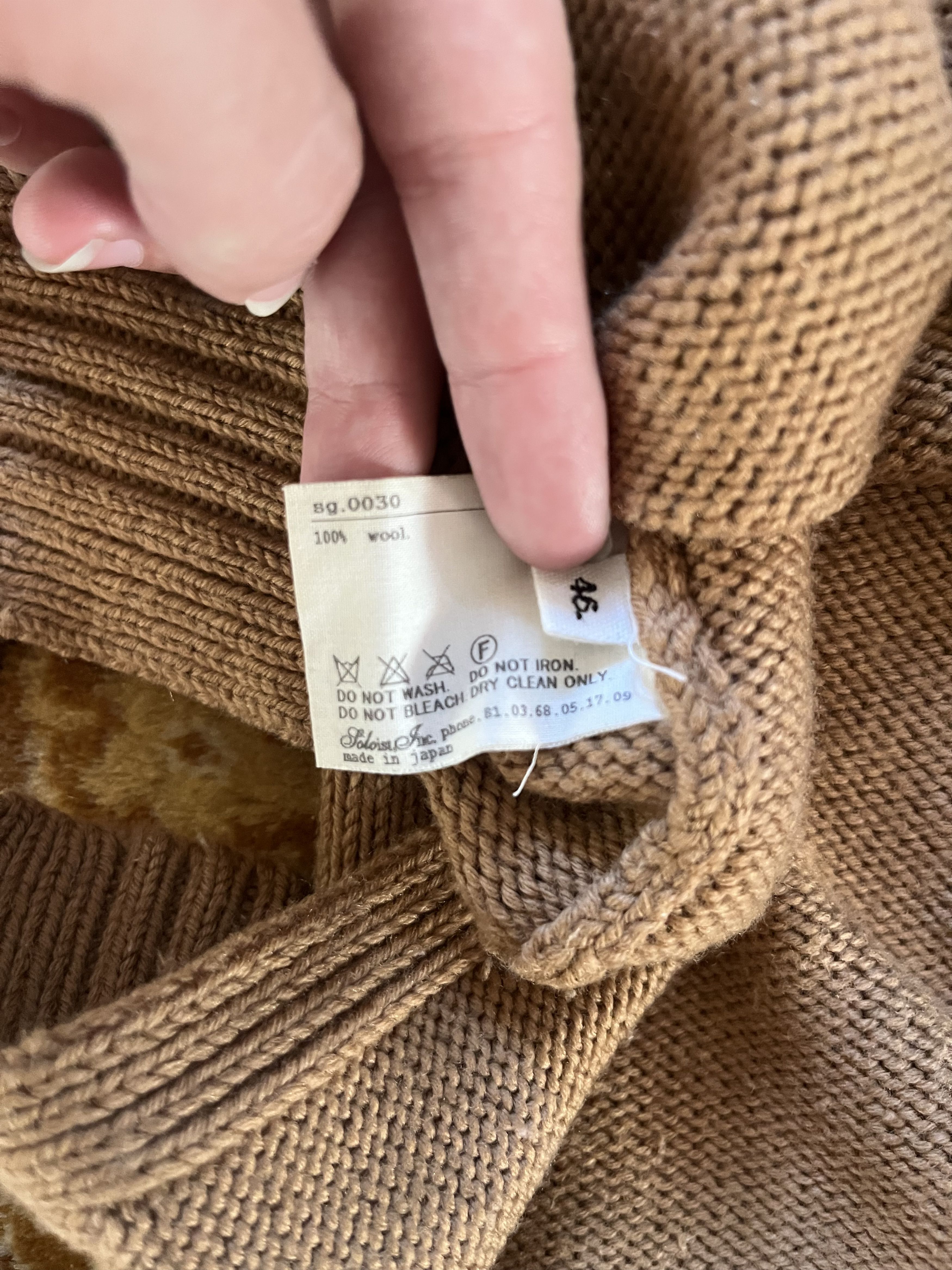 Takahiromiyashita The Soloist. The soloist waffle sweater in beige/camel Size US S / EU 44-46 / 1 - 4 Thumbnail