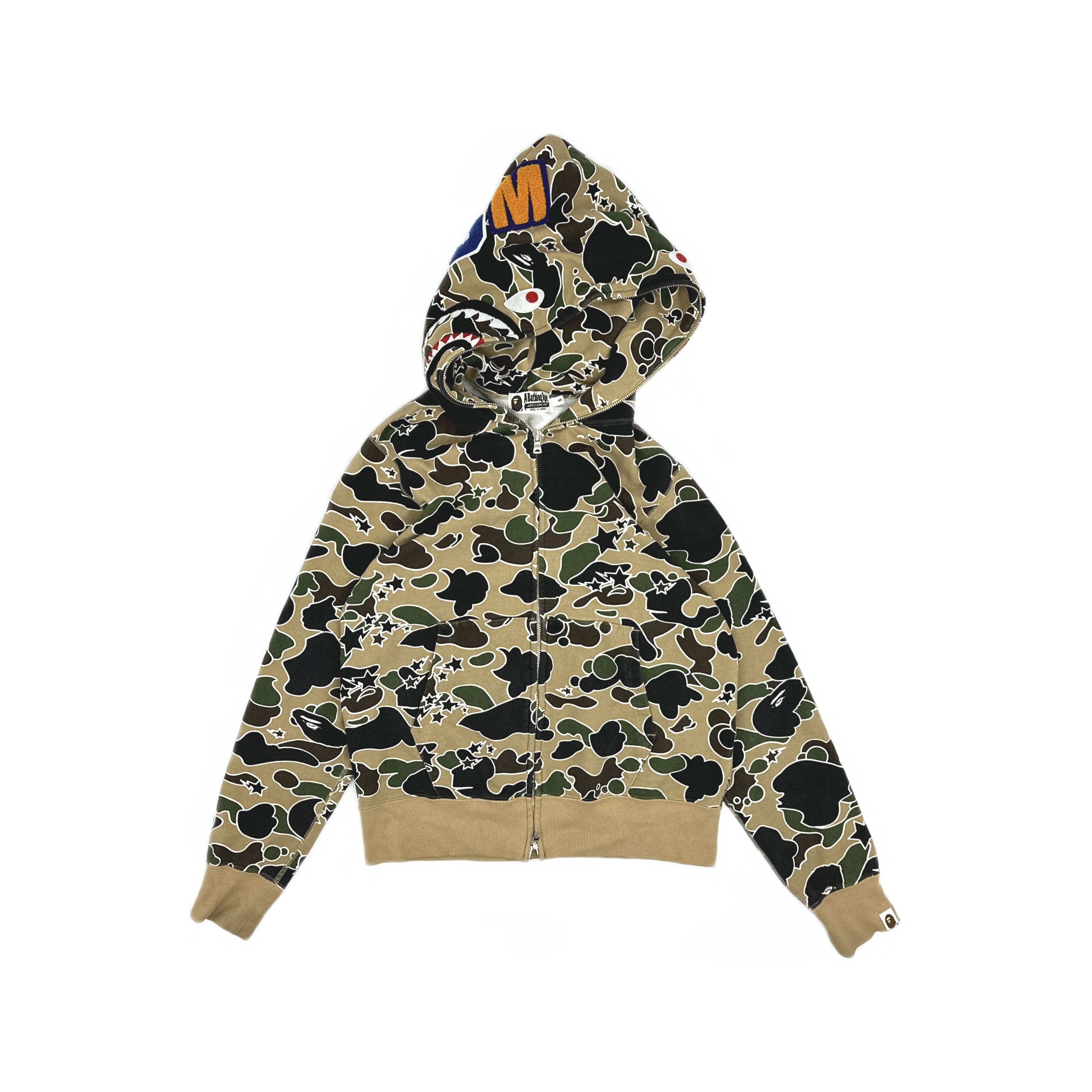 Bape A BATHING APE Camo Shark Zip Hoodie Size S Size US S / EU 44-46 / 1 - 1 Thumbnail