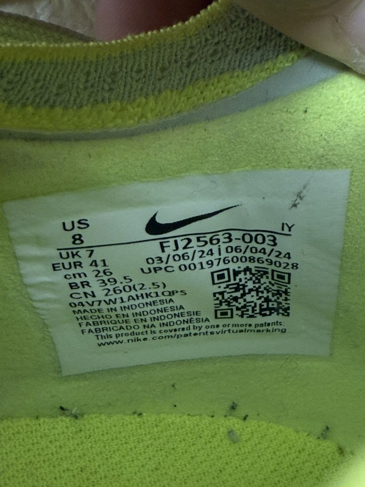 Nike Nike Phantom GX 2 Elite FG US8 UK7 EUR41 Boots FJ2563-003 Size US 8 / EU 41 - 15 Thumbnail