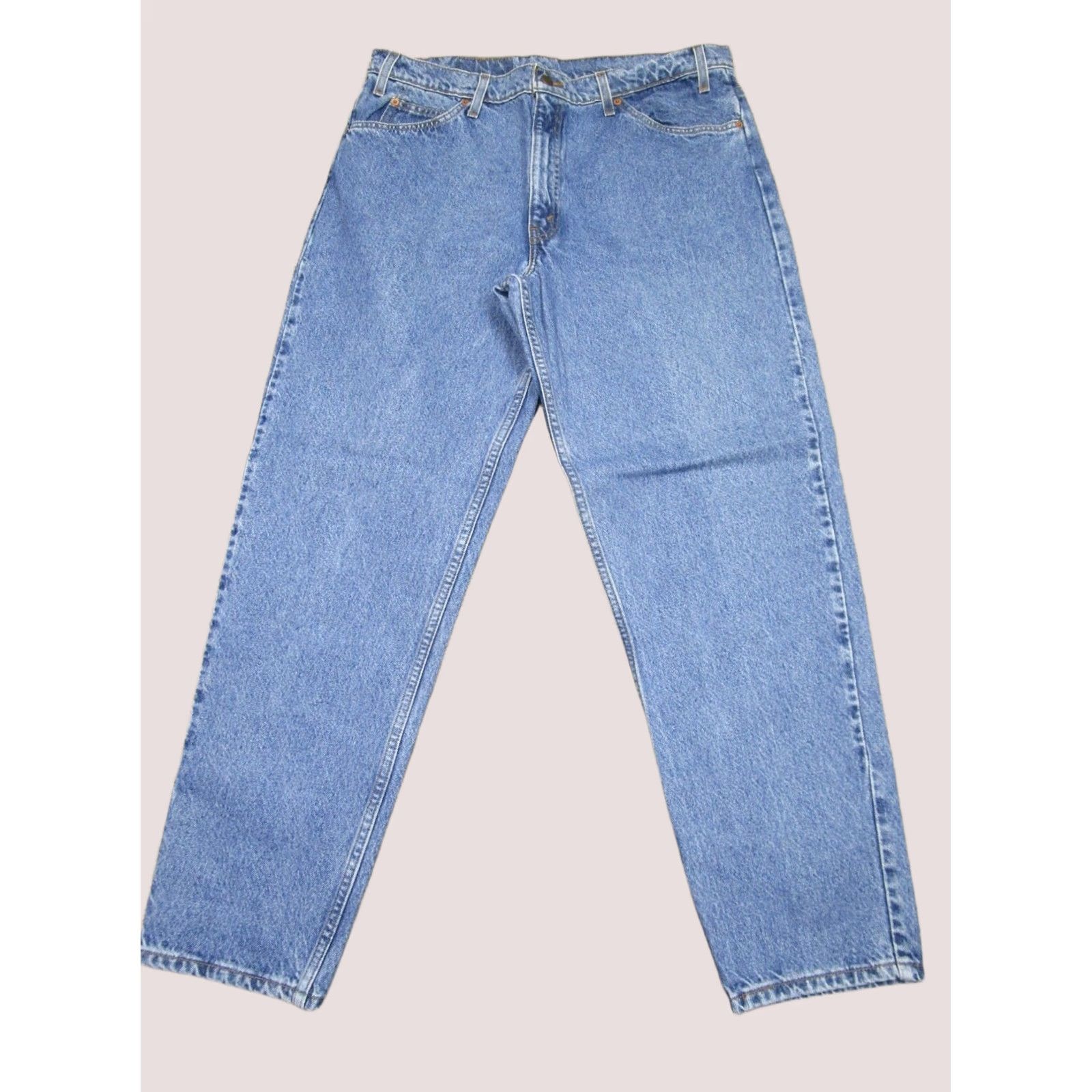 Levi's VINTAGE Levi's 550 Jeans Men 38x32 Blue Light Wash 90s Tapered Pants Logo HIPSTER Retro Levi's 500 Series Size US 38 / EU 54 - 1 Thumbnail