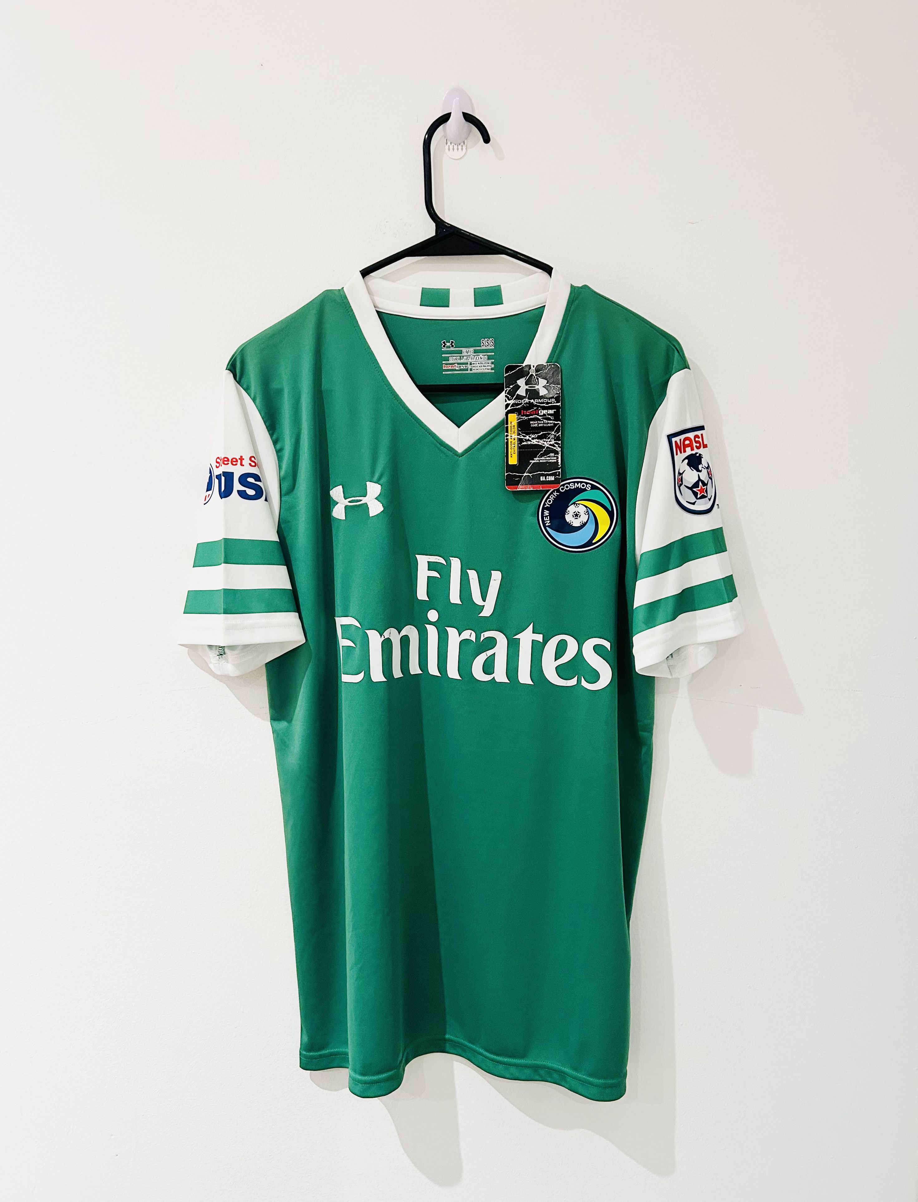 Under Armour New york cosmos 2016 away jersey Size US S / EU 44-46 / 1 - 1 Thumbnail