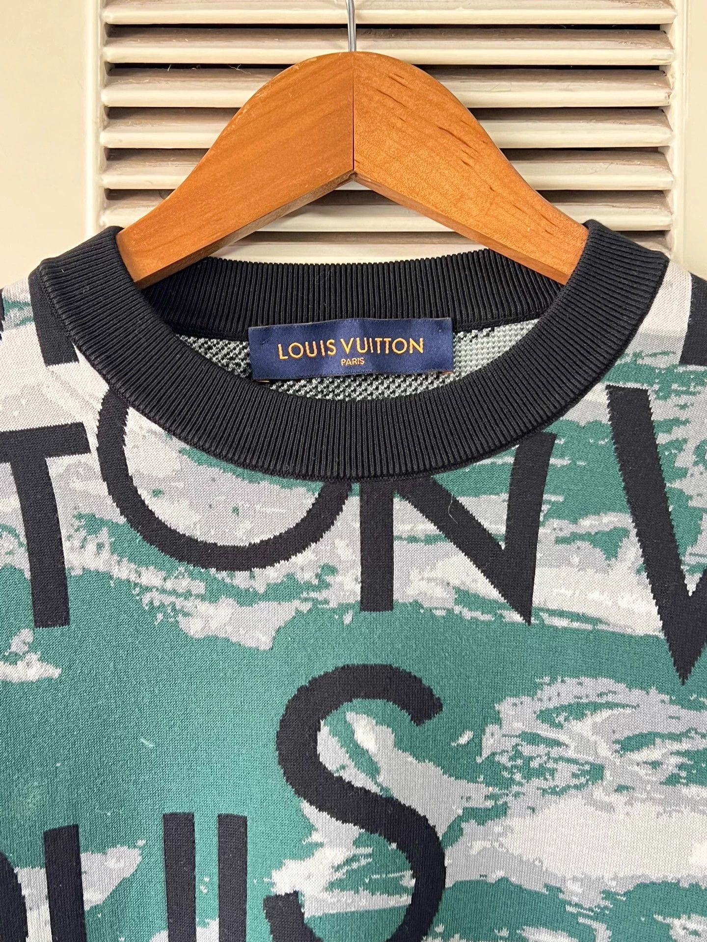 Louis Vuitton Louis Vuitton Men's Allover Logo Green Colorblock M Sweater Size US M / EU 48-50 / 2 - 3 Thumbnail