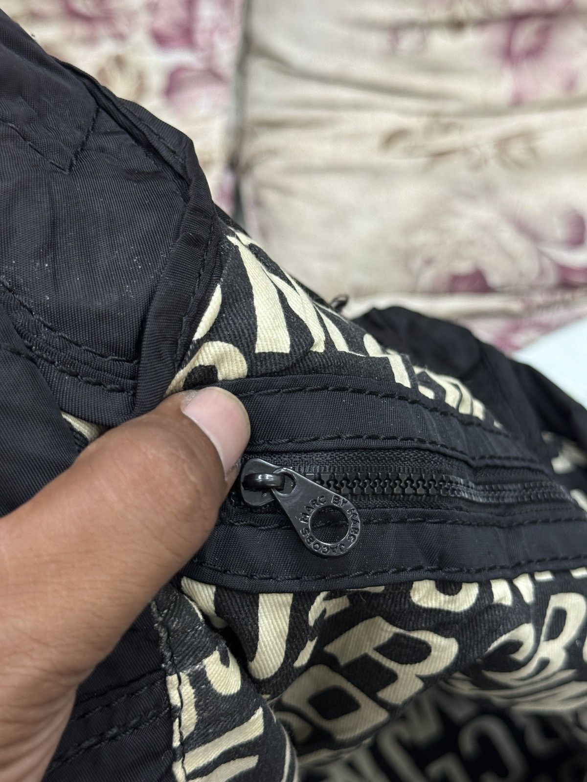 Marc by Marc Jacobs 🔥🔥🔥ARCHIVE MARC BY MARC JACOBS BAG Size ONE SIZE - 12 Thumbnail