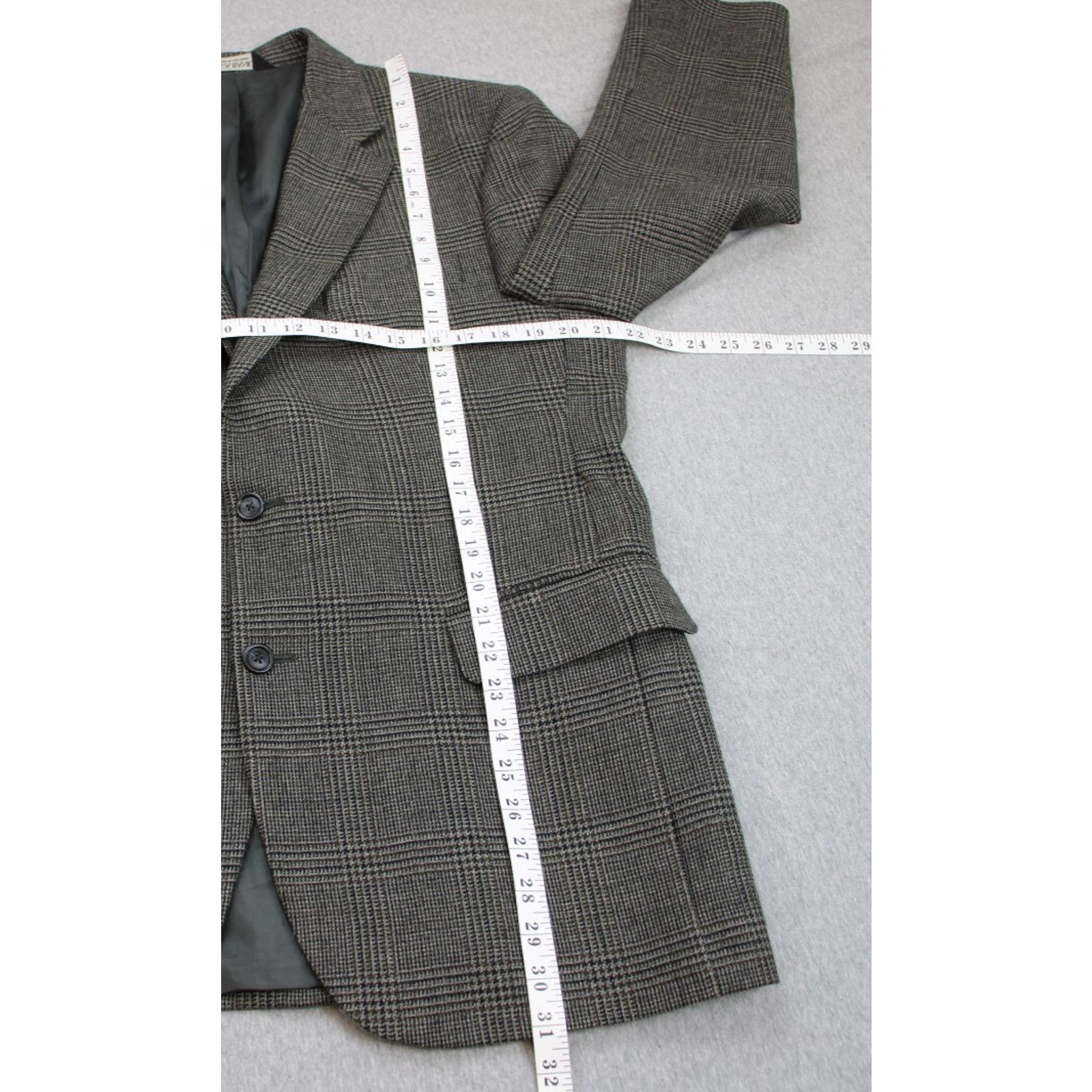 Jos. A. Bank Jos A Bank Blazer Mens 41R 100% Wool Lined 2 Button Size 40R - 8 Thumbnail