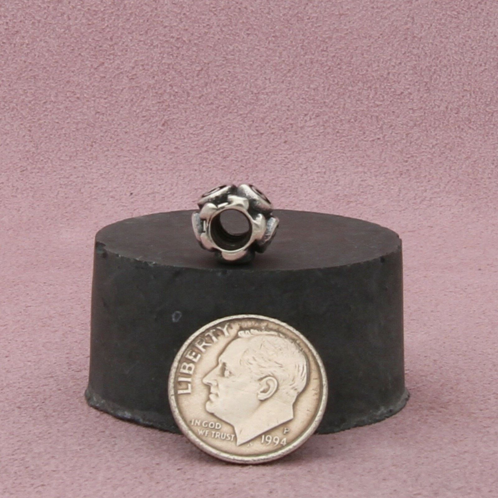 pandora pandora sterling silver rose leaf bead charm pendant Size ONE SIZE - 3 Thumbnail