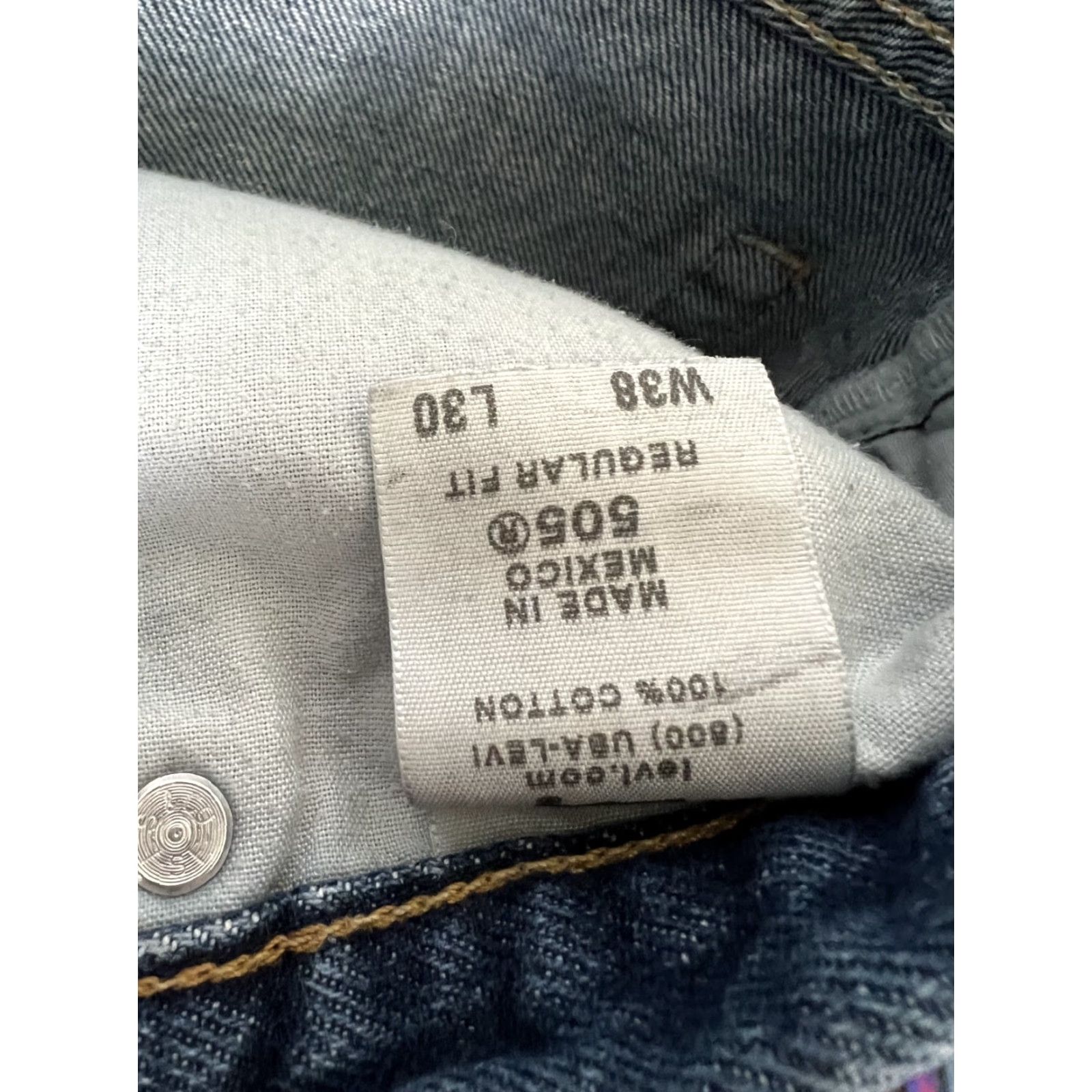 Levi's VINTAGE Levi’s 505 Jeans Denim Blue 36x30 Regular Men Size US 36 / EU 52 - 4 Thumbnail