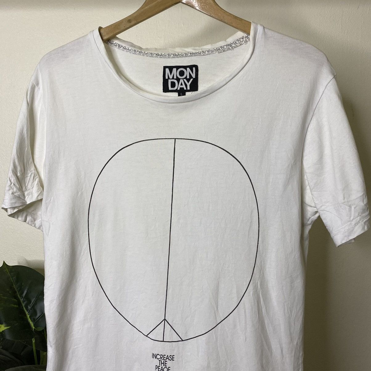 Cheap Monday Cheap Monday Increase The Peace Tee Size US S / EU 44-46 / 1 - 2 Thumbnail