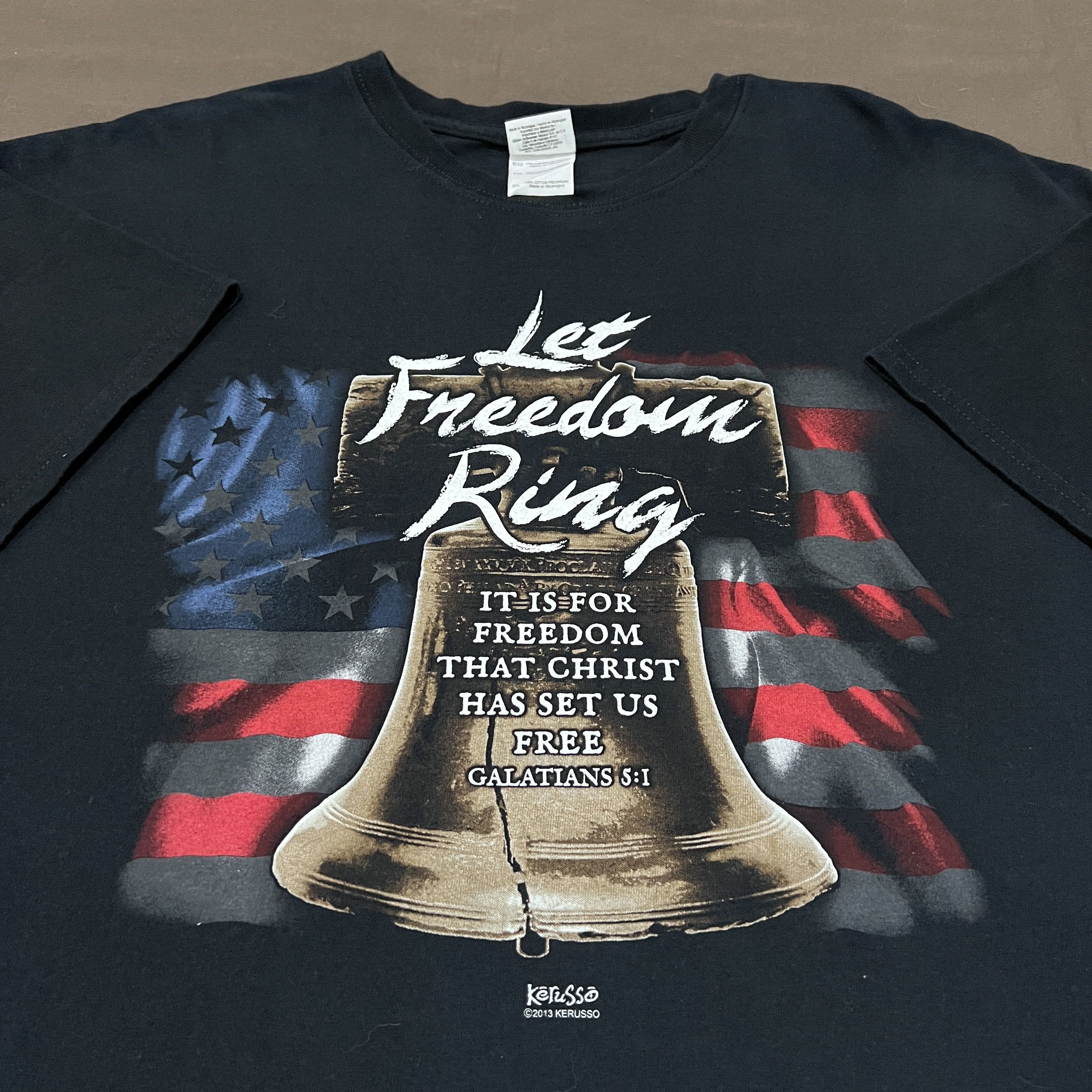 Vintage Vintage Y2K Let Freedom Ring Jesus God Holy Bible Tee XL Size US XL / EU 56 / 4 - 1 Thumbnail