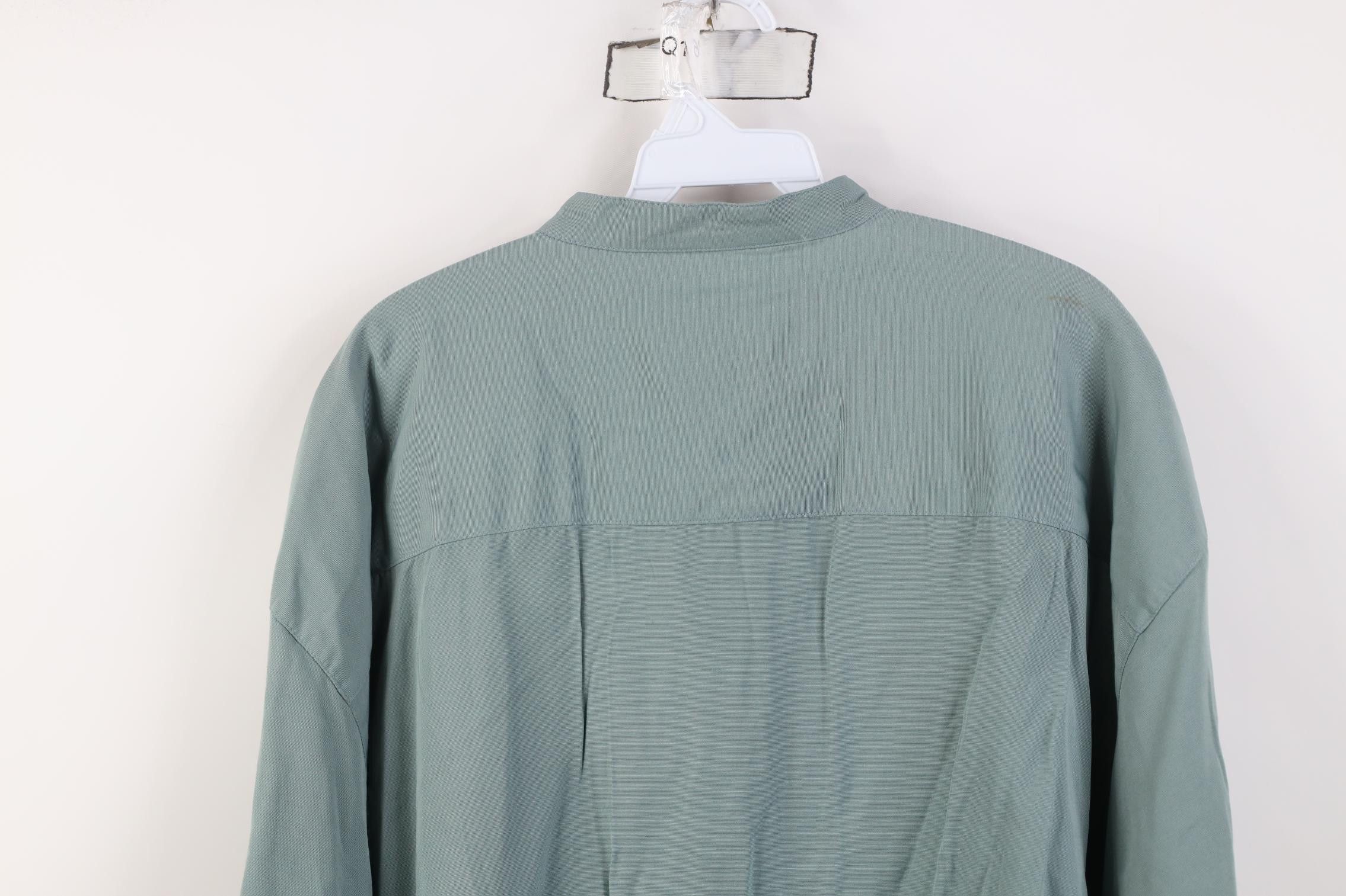 Vintage Deadstock Vintage 90s Streetwear Gabardine Fit Button Shirt Size US L / EU 52-54 / 3 - 12 Thumbnail