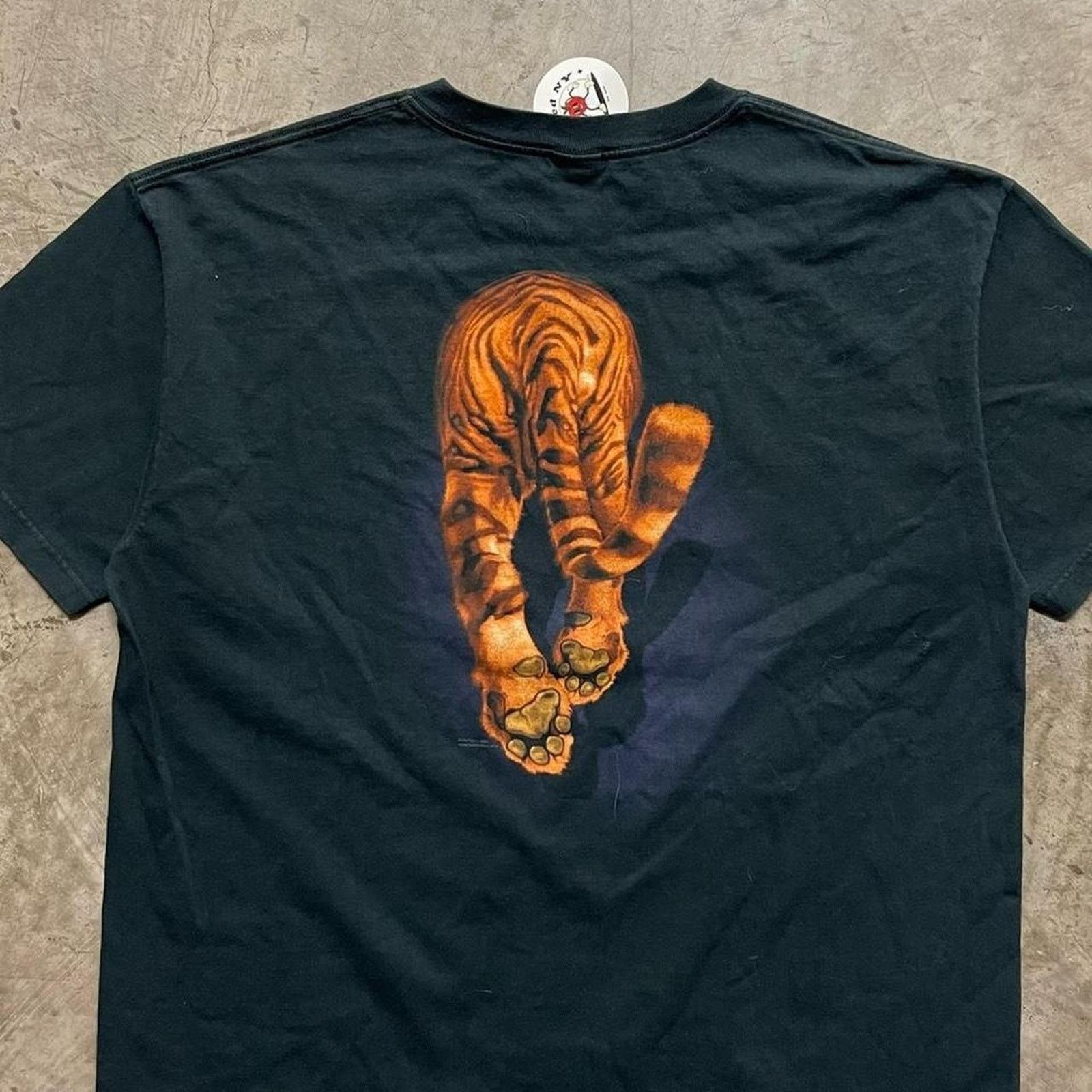 Vintage Vintage 1990s tiger graphic human Size US XL / EU 56 / 4 - 2 Thumbnail