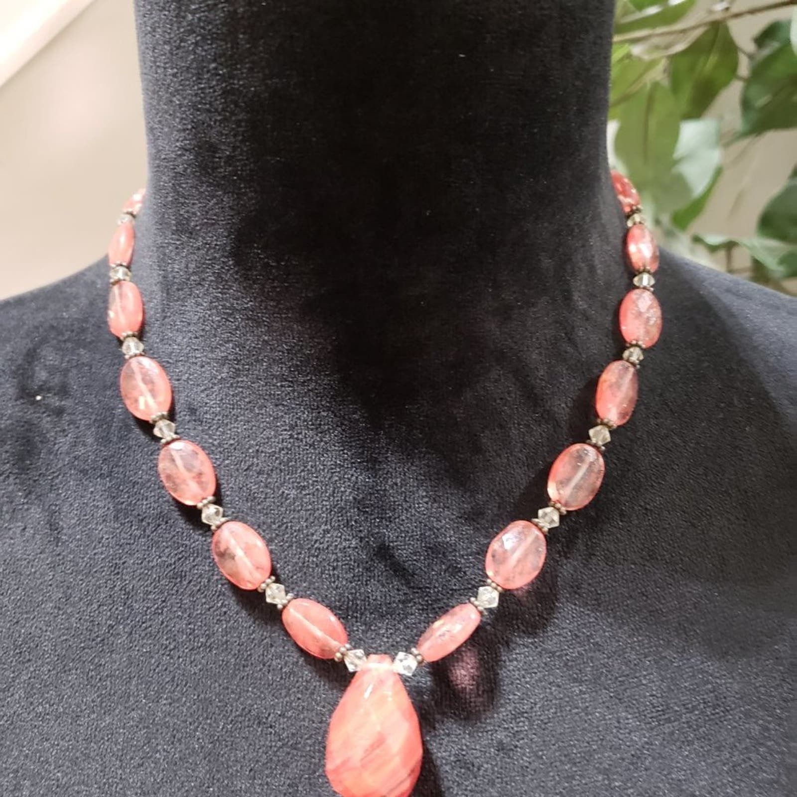 Other Womens Fashion Pink Color Rhinestones Beaded Collar Necklace Size ONE SIZE - 2 Thumbnail