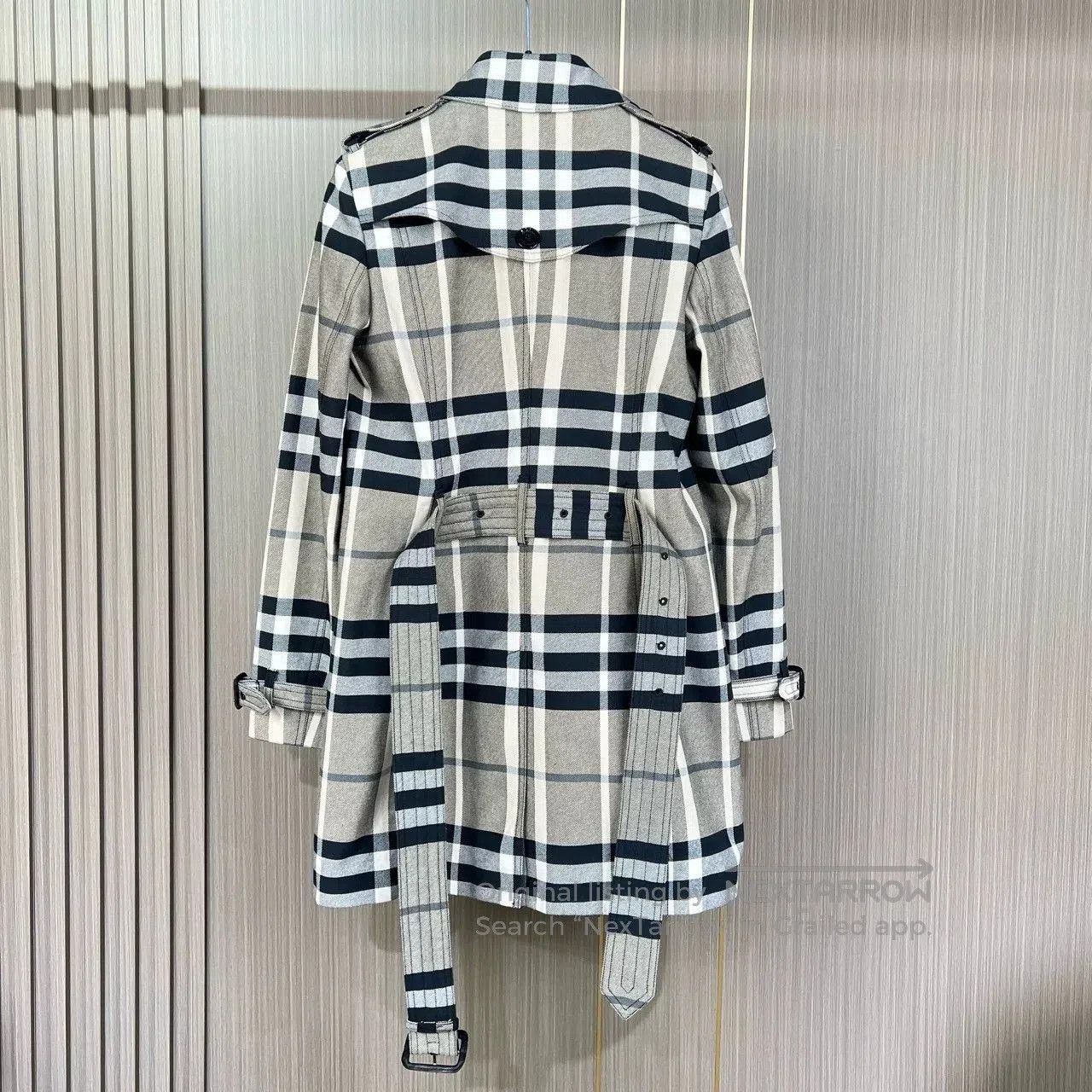 Burberry Burberry Check Print Trench Coat. Size XXS / US 00 / IT 34 - 2 Thumbnail