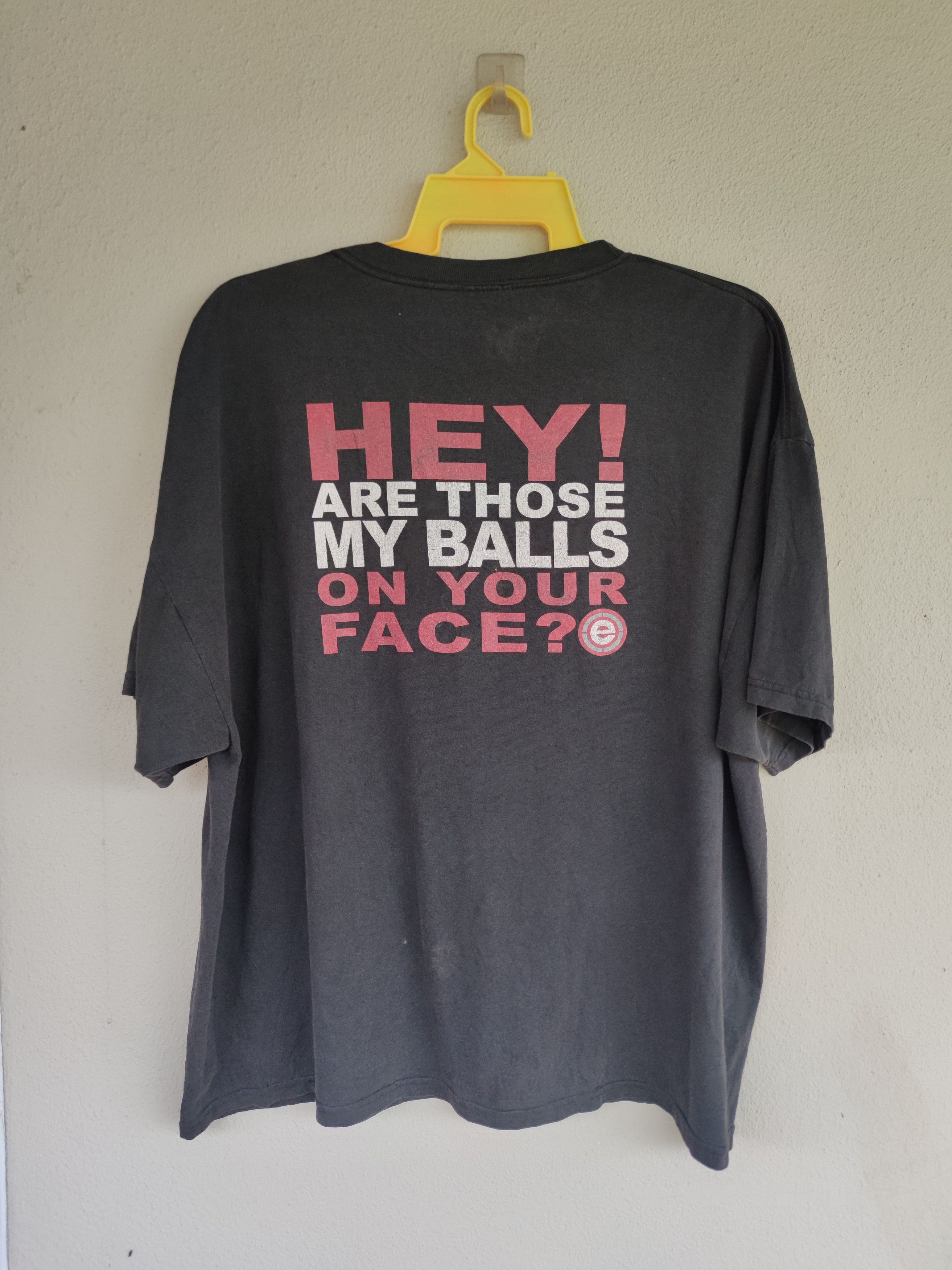 Vintage Vintage ' Hey Are Those My Balls On Your Face? ' Size US XXL / EU 58 / 5 - 1 Thumbnail