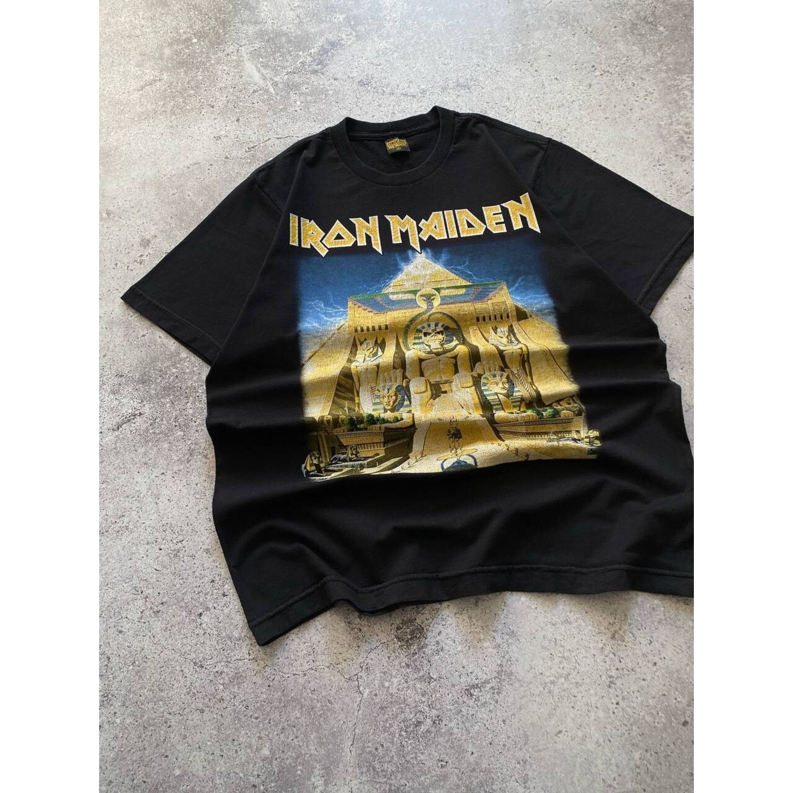 Band Tees × Iron Maiden × Vintage VINTAGE IRON MAIDEN "POWERSLAVE" ALBUM HEAVY METAL BAND TEE Size US L / EU 52-54 / 3 - 4 Thumbnail