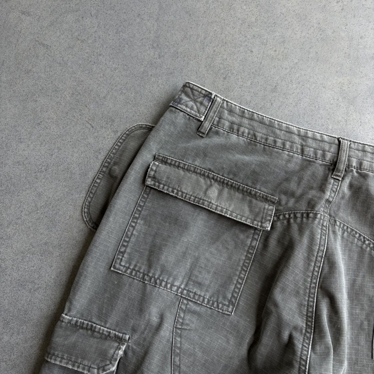 Mossimo Vintage mossimo military 36x30 cargo baggy skater pants jnco Size US 40 / EU 56 - 10 Thumbnail