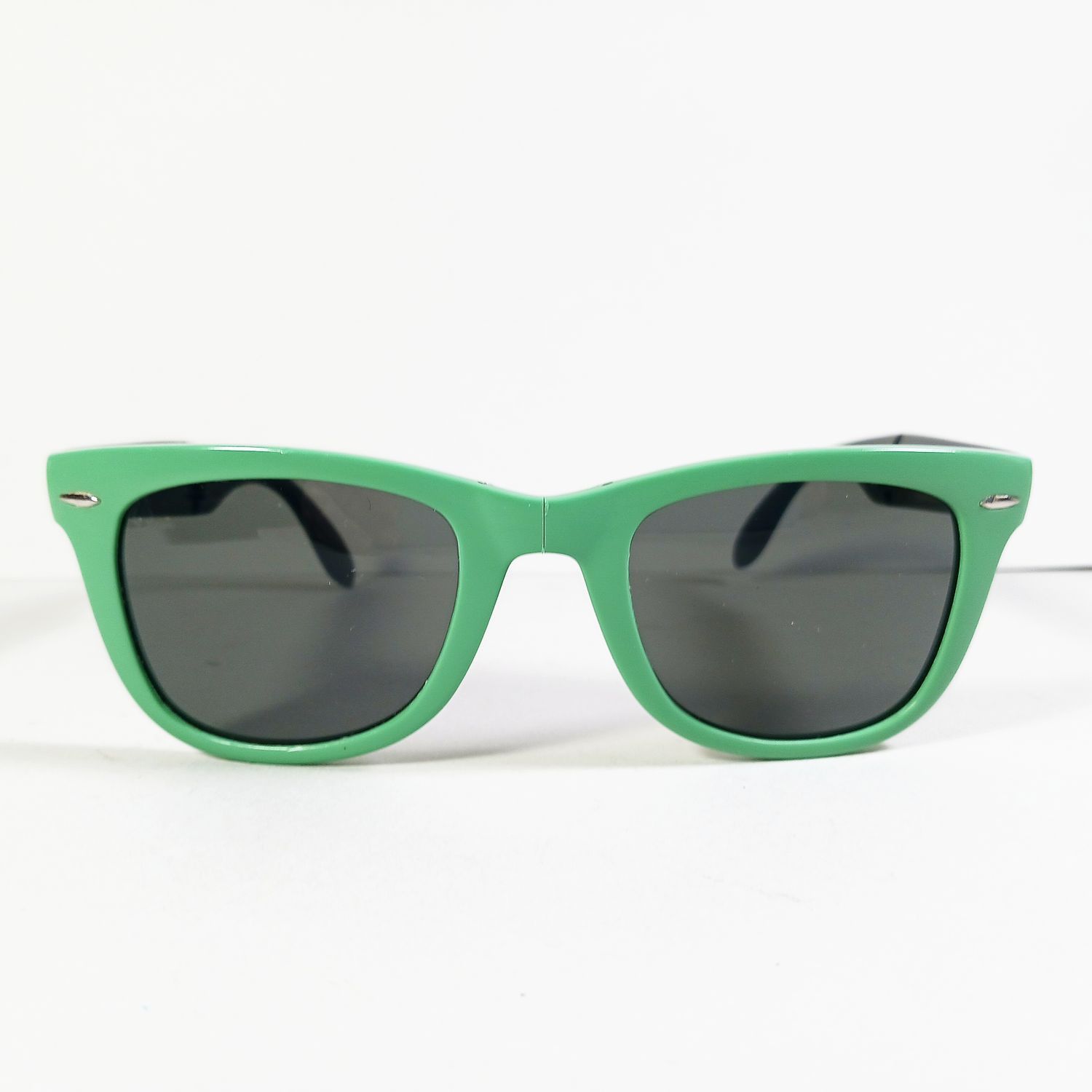 RayBan Ray Ban RB4105 Green/Gray Folding Wayfarer Sunglasses w/Case Size ONE SIZE - 3 Thumbnail