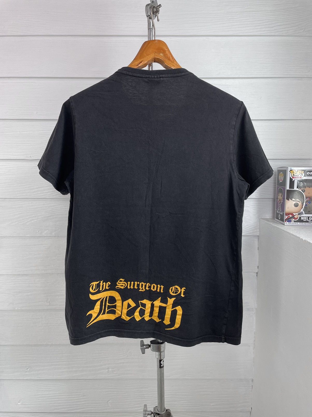 Anime × Japanese Brand × One Piece VINTAGE TRAFALGAR D. WATER LAW ONE PIECE T-SHIRT Size US M / EU 48-50 / 2 - 2 Thumbnail