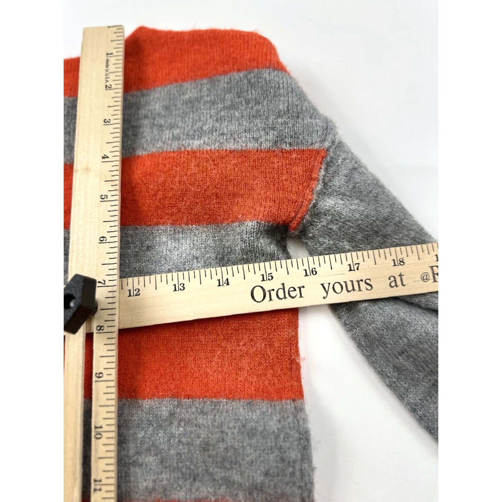 J.Crew VINTAGE J.Crew Sweater Women’s Small Orange Striped Pullover Jumper Alpaca Size S / US 4 / IT 40 - 8 Thumbnail