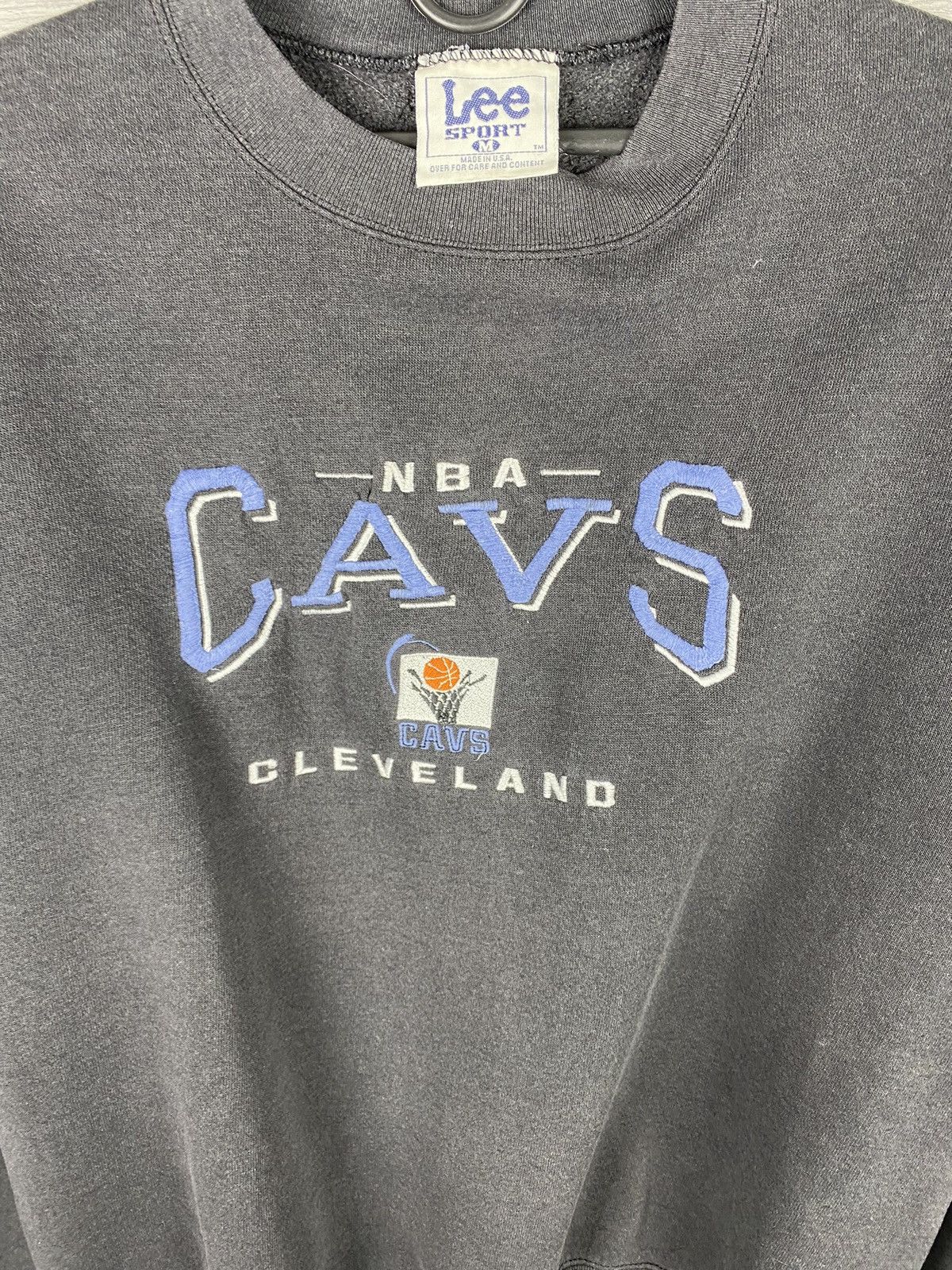 Lee Vintage Lee NBA CAVS Cleveland Sweatshirt Black USA Size US M / EU 48-50 / 2 - 7 Thumbnail