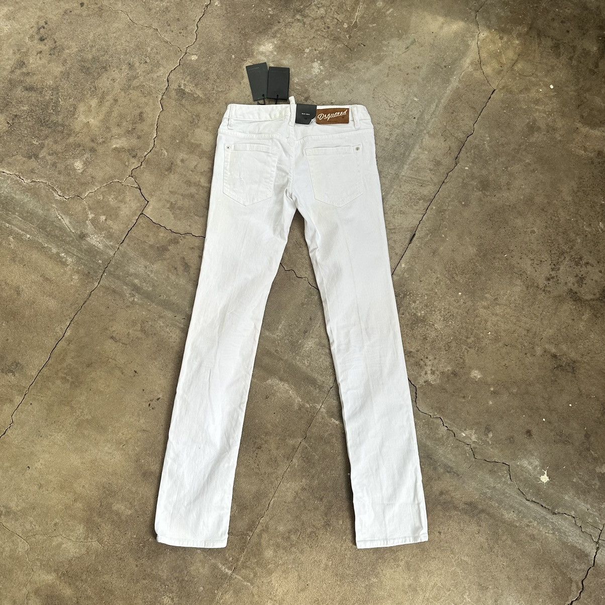 Dsquared2 × Vintage Y2K Dsquared2 distressed painted flared archive denim jeans Size 27" / US 4 / IT 40 - 7 Thumbnail