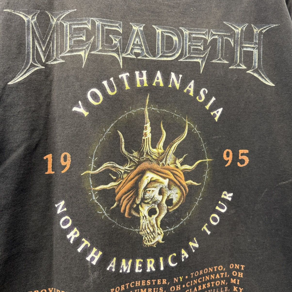 Band Tees × Megadeth × Vintage Vintage 1995 Megadeth Youthanasia North America Tour Tee Size US XL / EU 56 / 4 - 20 Thumbnail