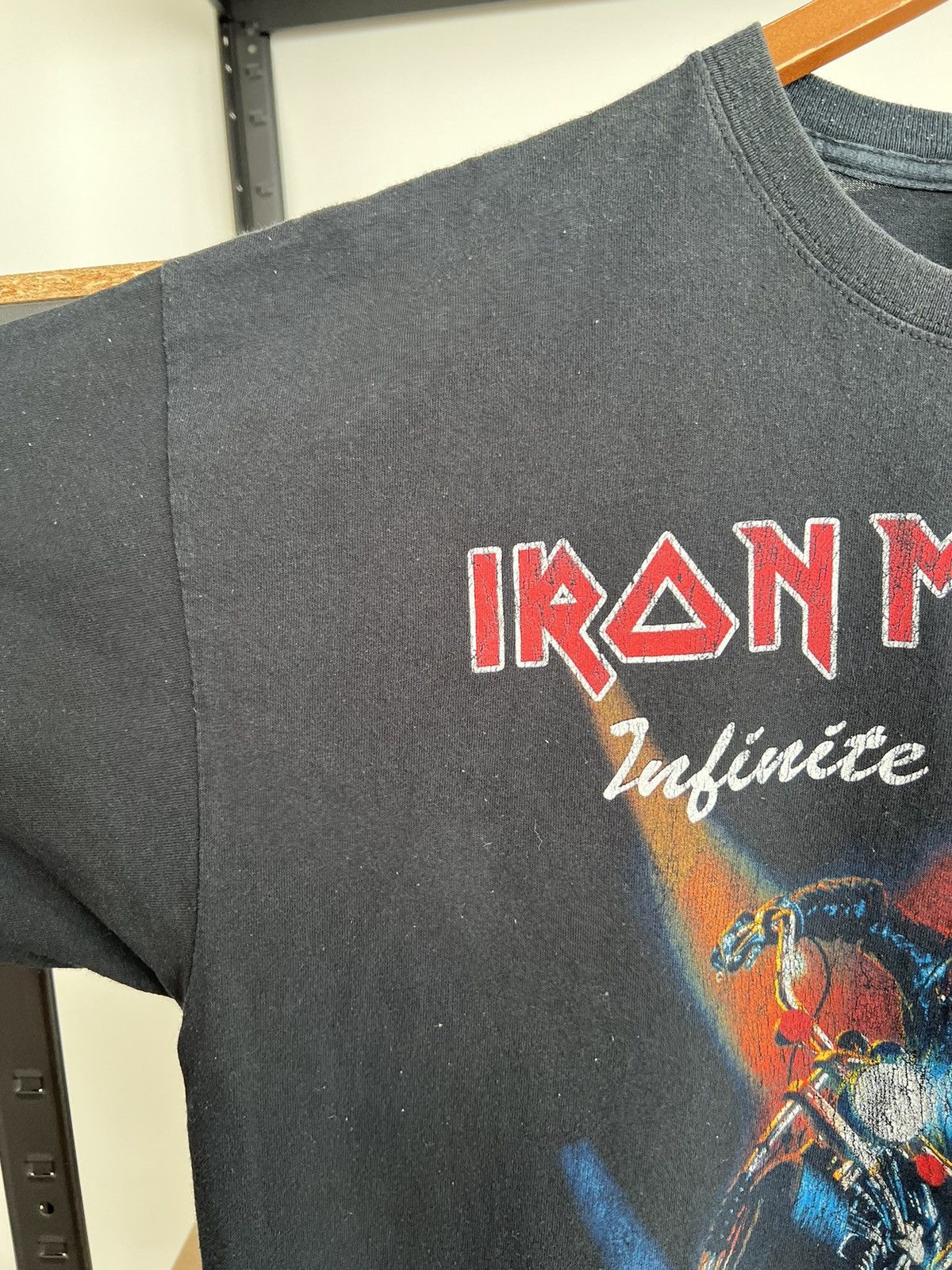 Band Tees Vintage 2007 Iron Maiden Infinite Dreams Black T-shirt Size US XL / EU 56 / 4 - 9 Thumbnail