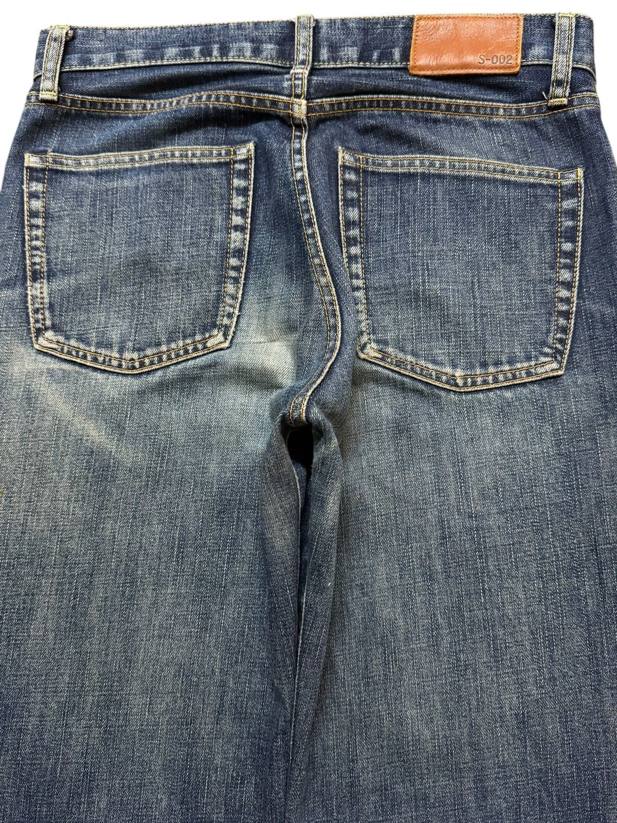 Uniqlo Vintage Y2K Uniqlo Blue Faded Wash Whisker Straight Loose Size US 30 / EU 46 - 4 Thumbnail