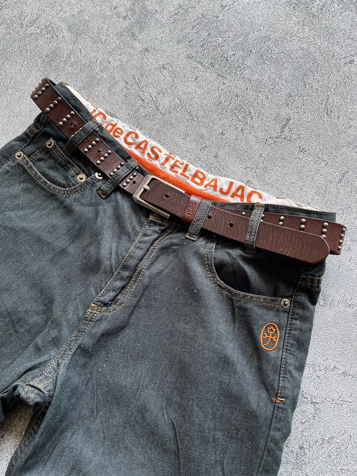 If Six Was Nine 2000s JC De CASTELBAJAC SNOOPY FLARE JEAN Size US 30 / EU 46 - 4 Thumbnail
