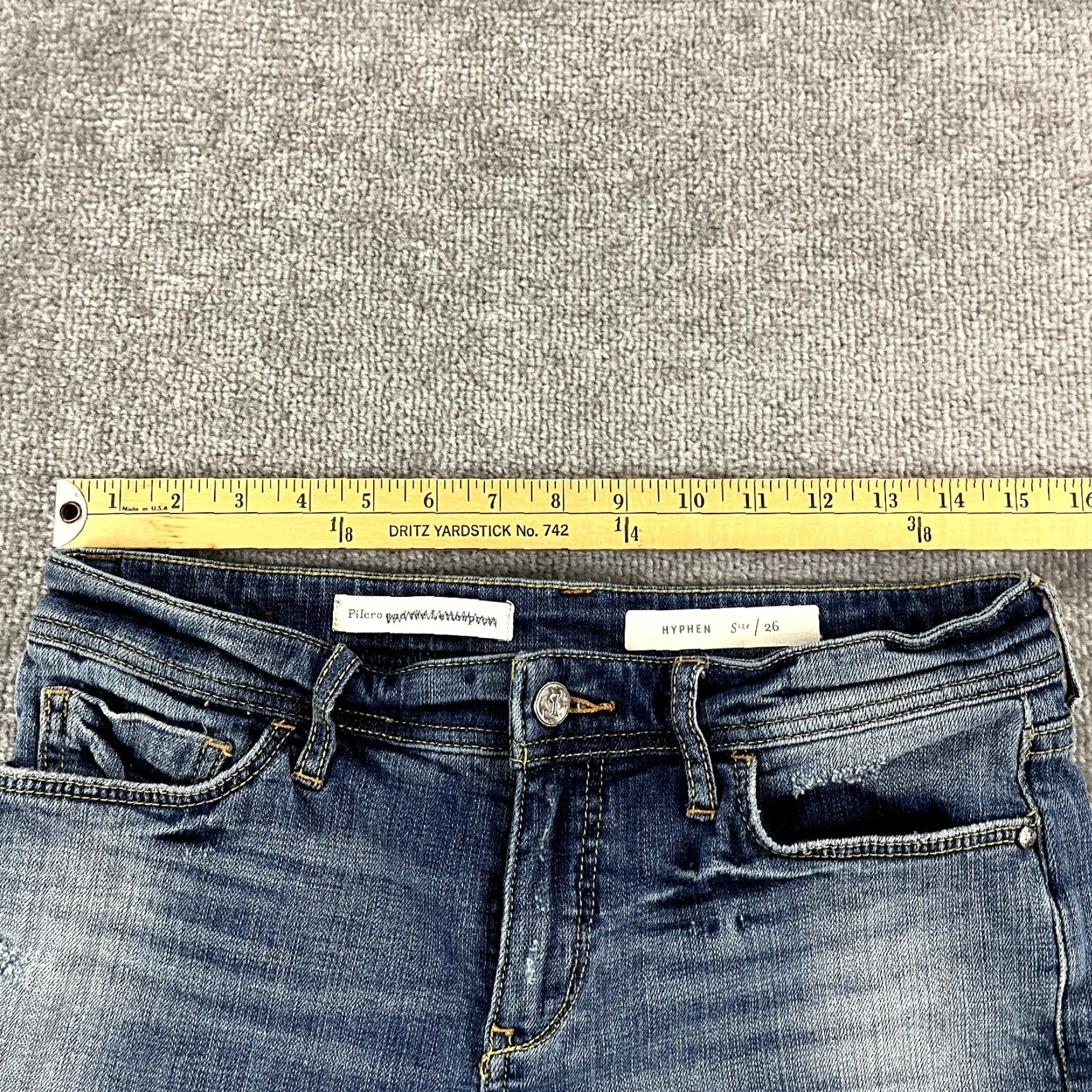 Vintage PILCRO & THE LETTERPRESS Shorts Women Size 26 x 6.5" HYPHEN Distressed Denim Size 26" / US 2 / IT 38 - 4 Thumbnail