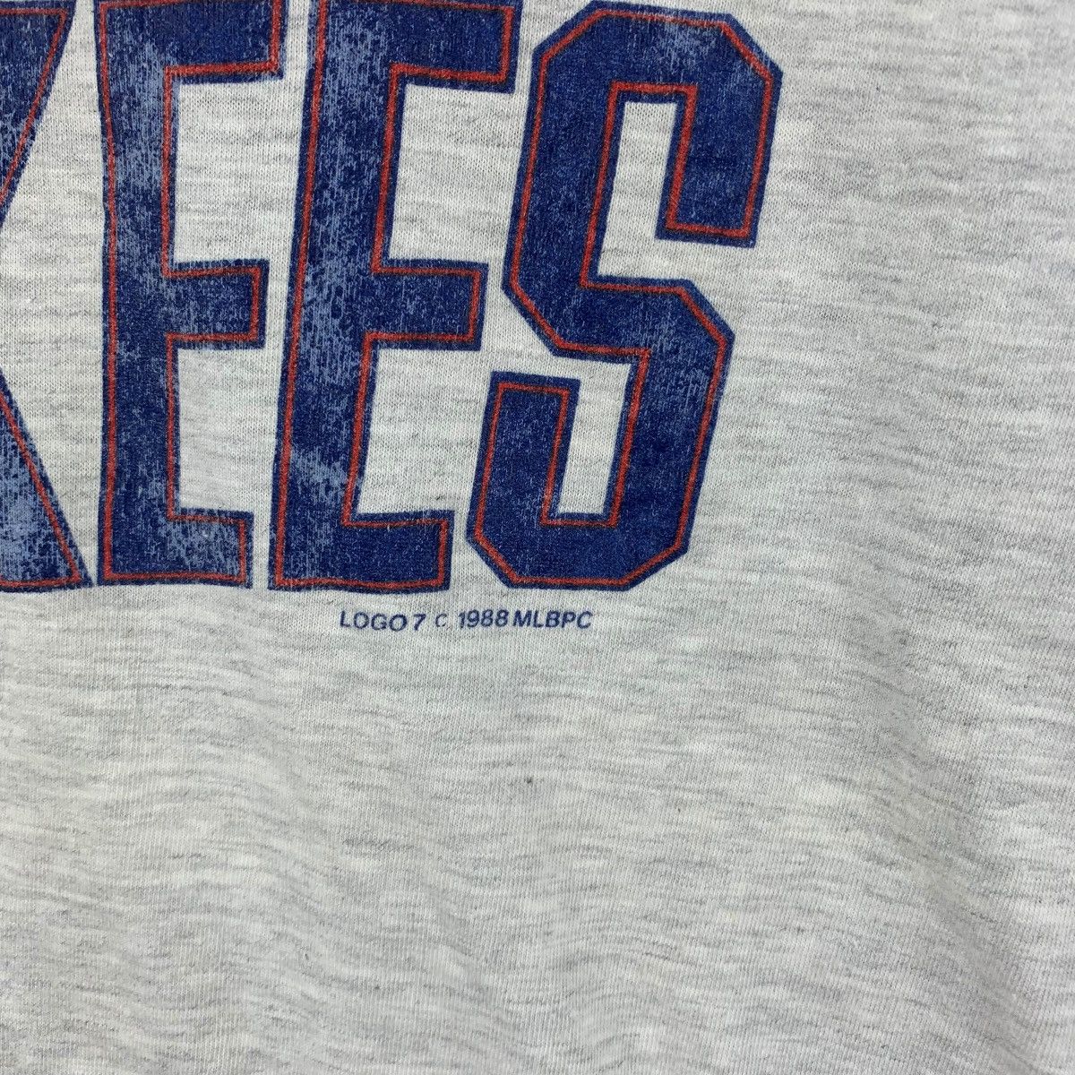 MLB Vintage 1988 MLB NEW YORK YANKEES Distress Tee Shirt Top Size US M / EU 48-50 / 2 - 7 Thumbnail