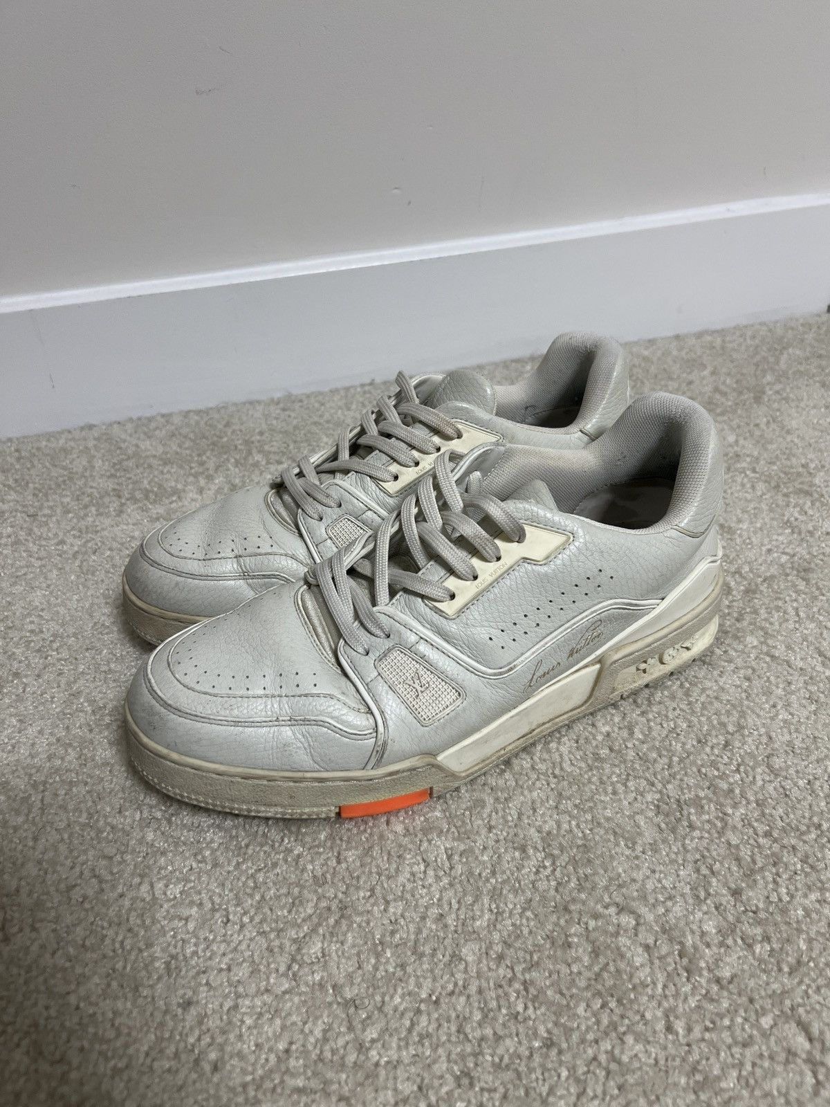 Louis Vuitton Louis Vuitton Beige Cream Trainer Sneaker Size US 8 / EU 41 - 1 Thumbnail