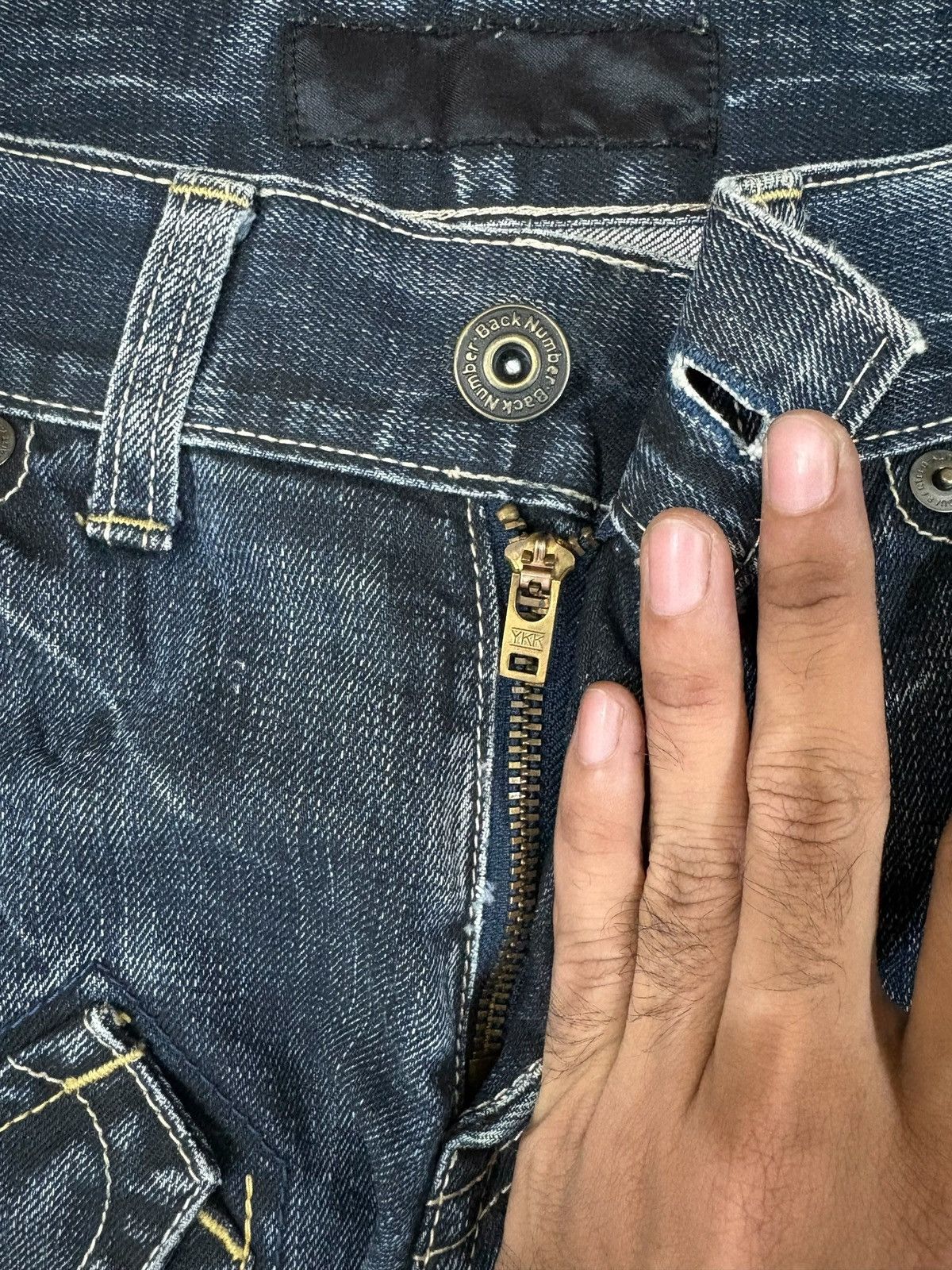 Japanese Brand Vintage Back Number Buckle Back Distress Baggy Jeans Size US 32 / EU 48 - 3 Thumbnail