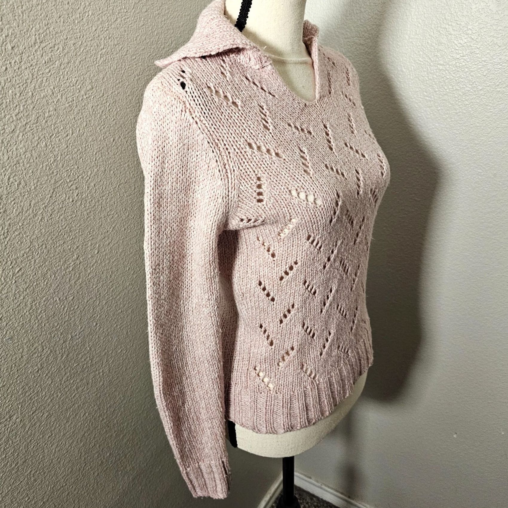 Vintage VINTAGE Bonnie and Bill Sweater Shirt Knit Open-V Neck Pink Wool Blend M Womens Size M / US 6-8 / IT 42-44 - 4 Thumbnail