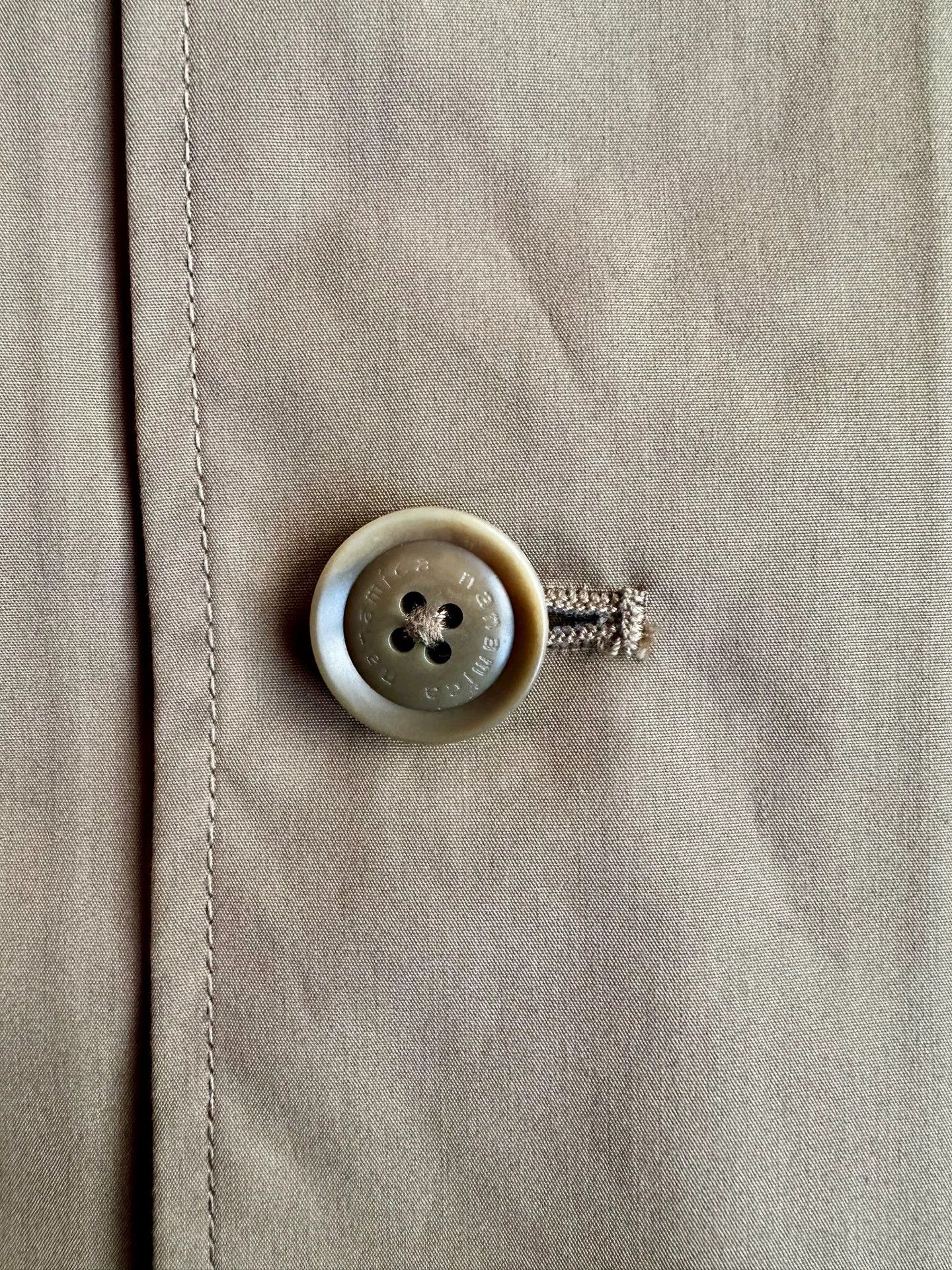 Nanamica nanamica x Slowear GORE-TEX 3L Coat S Beige Size US S / EU 44-46 / 1 - 4 Thumbnail