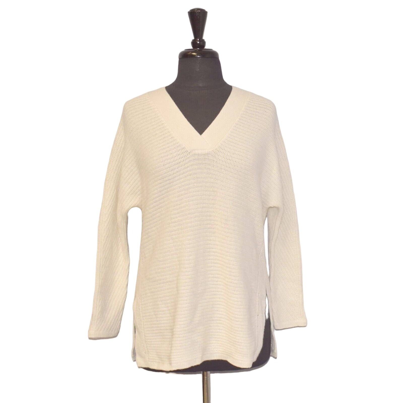 Vince VINCE Cream Wool Cashmere Long Sleeve V Neck Sweater Size XS Size XS / US 0-2 / IT 36-38 - 1 Thumbnail