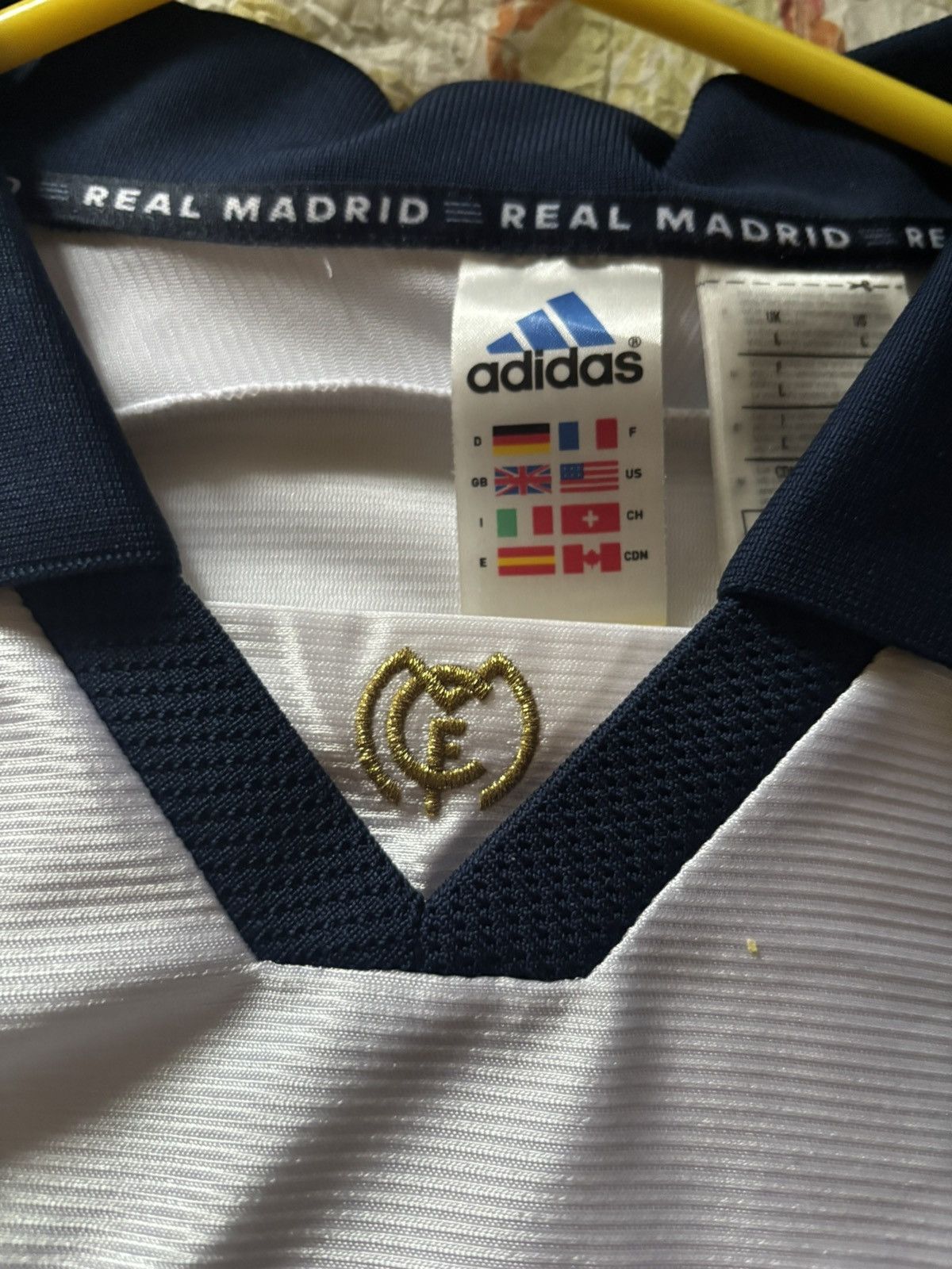 Adidas Adidas Real Madrid 90s 2025 remake Size US L / EU 52-54 / 3 - 2 Thumbnail