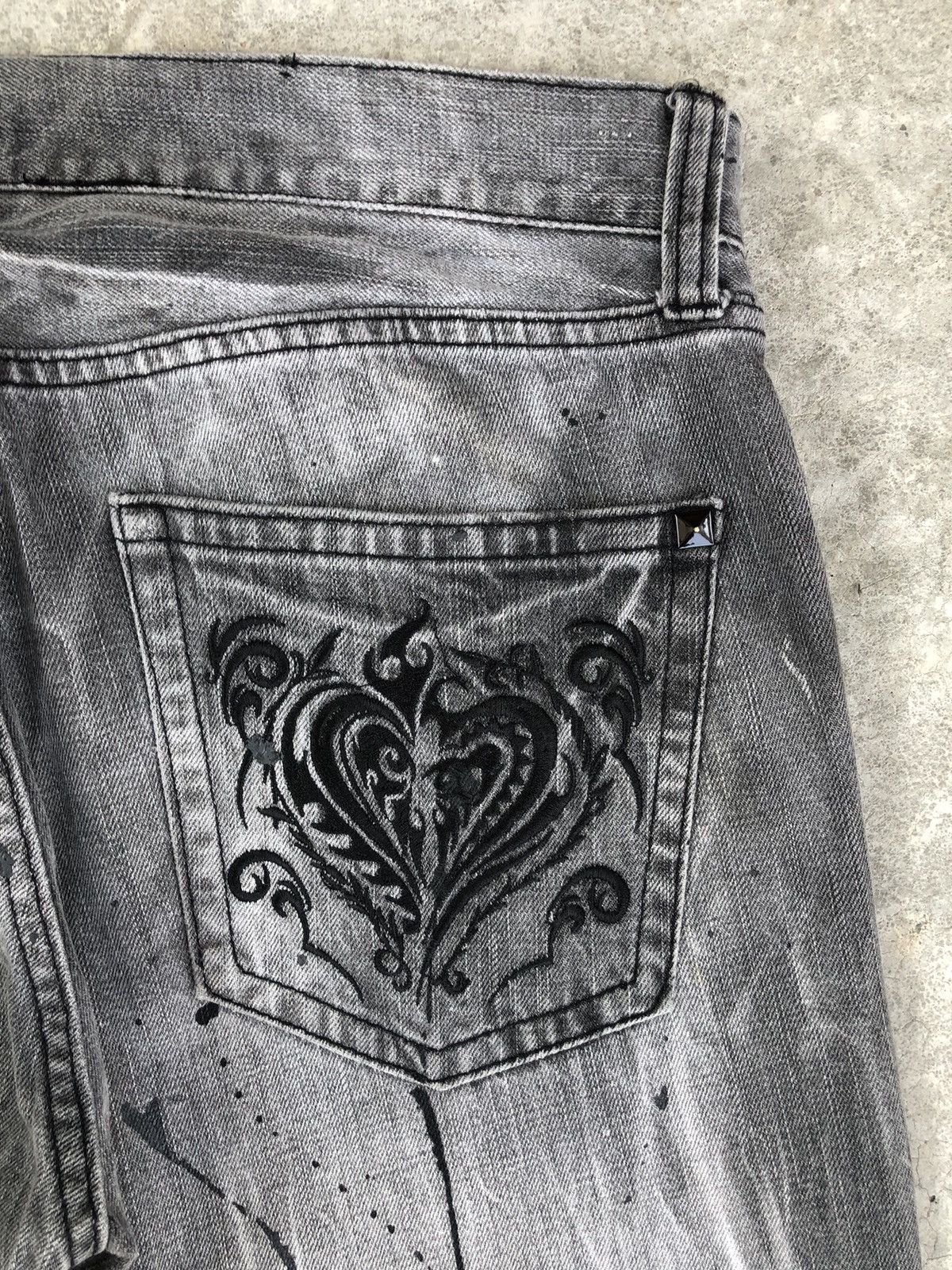Japanese Brand Japanese Sorridere Flare Jeans Skulls Embroidered Distressed Size US 35 - 15 Thumbnail